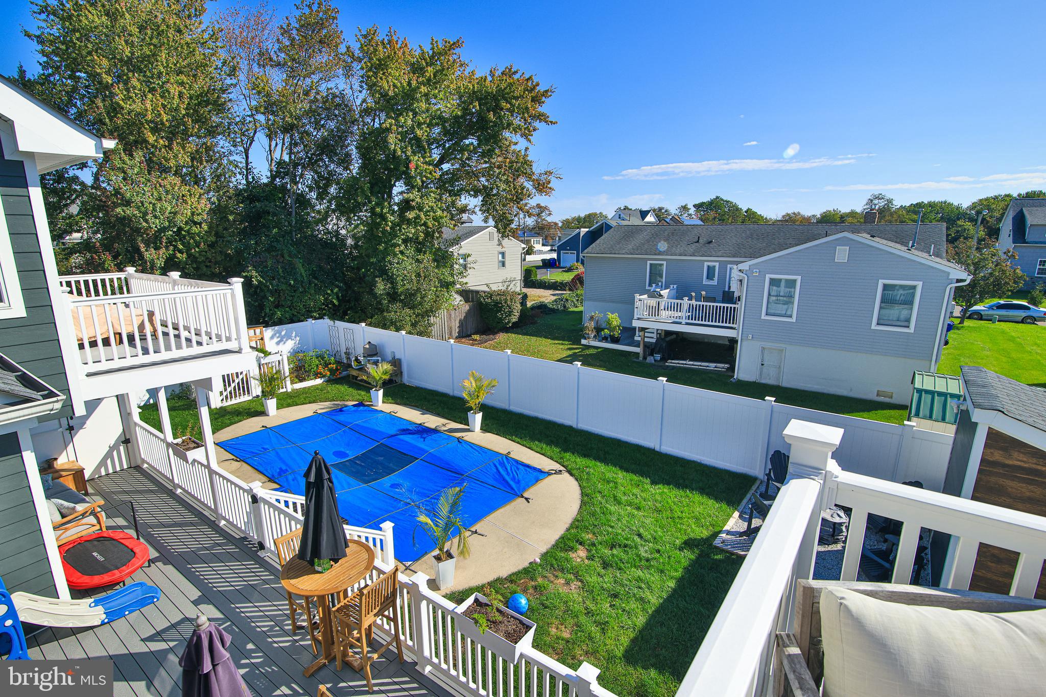 73 15TH STREET