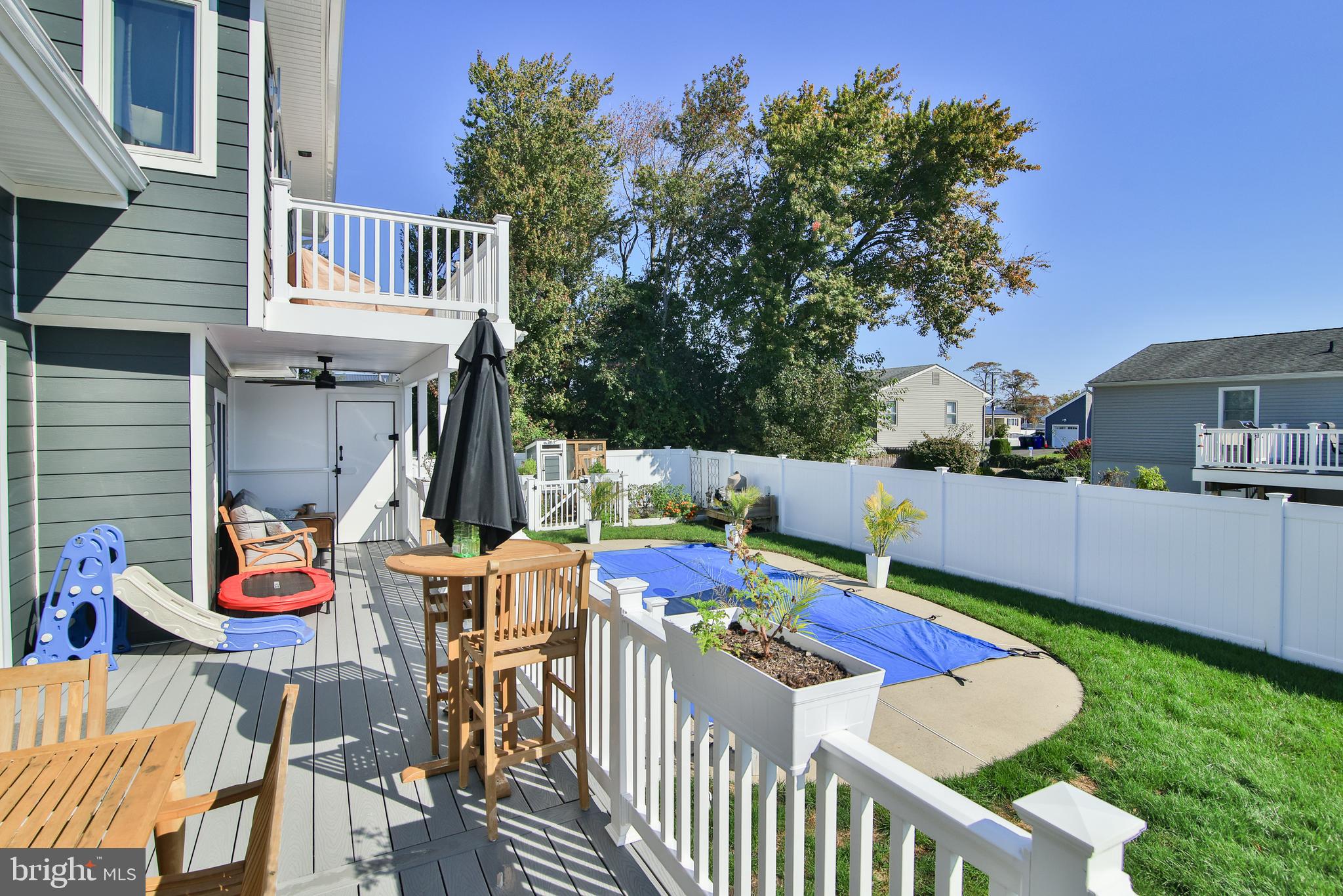73 15TH STREET