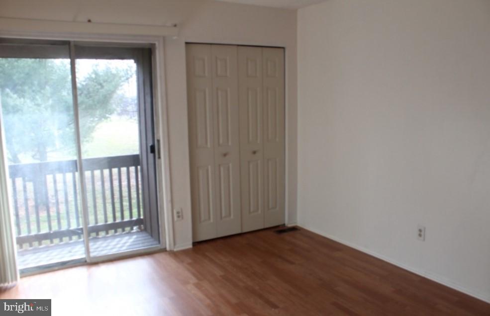 10 KINGSBERRY DRIVE