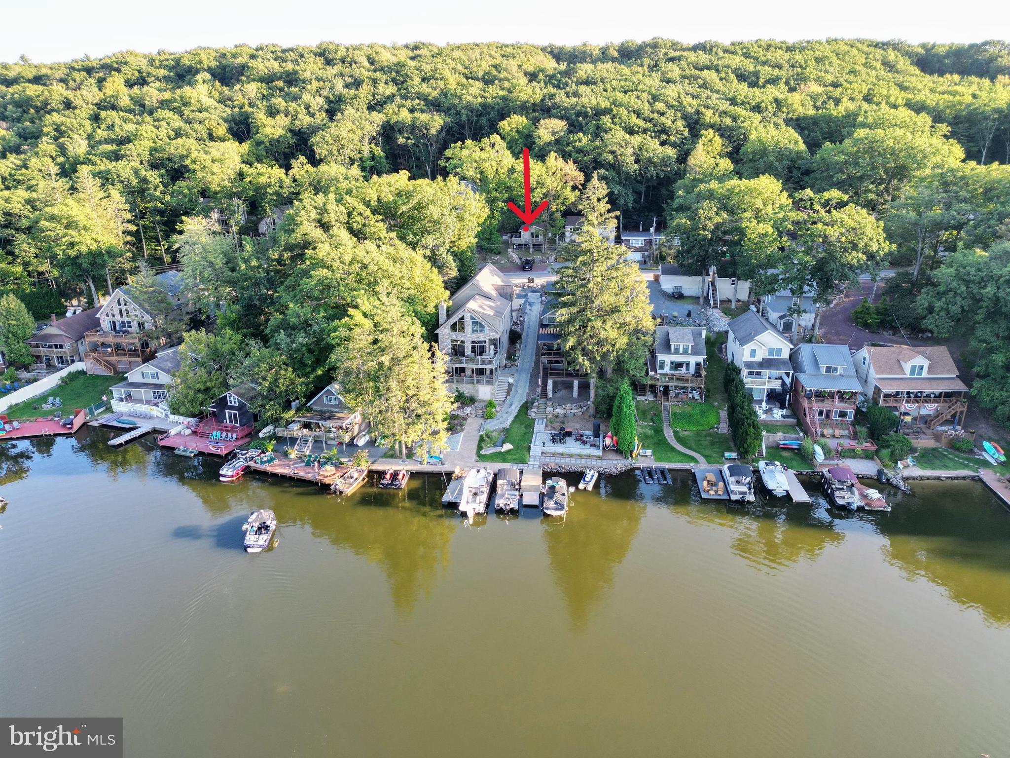 41 S LAKE DRIVE