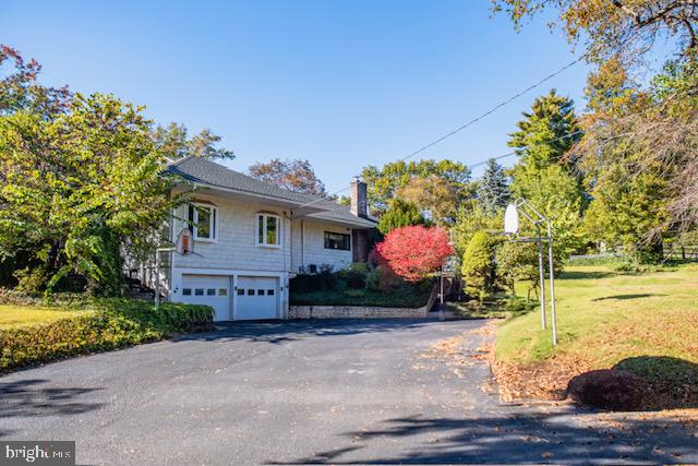 19 VALLEY ROAD