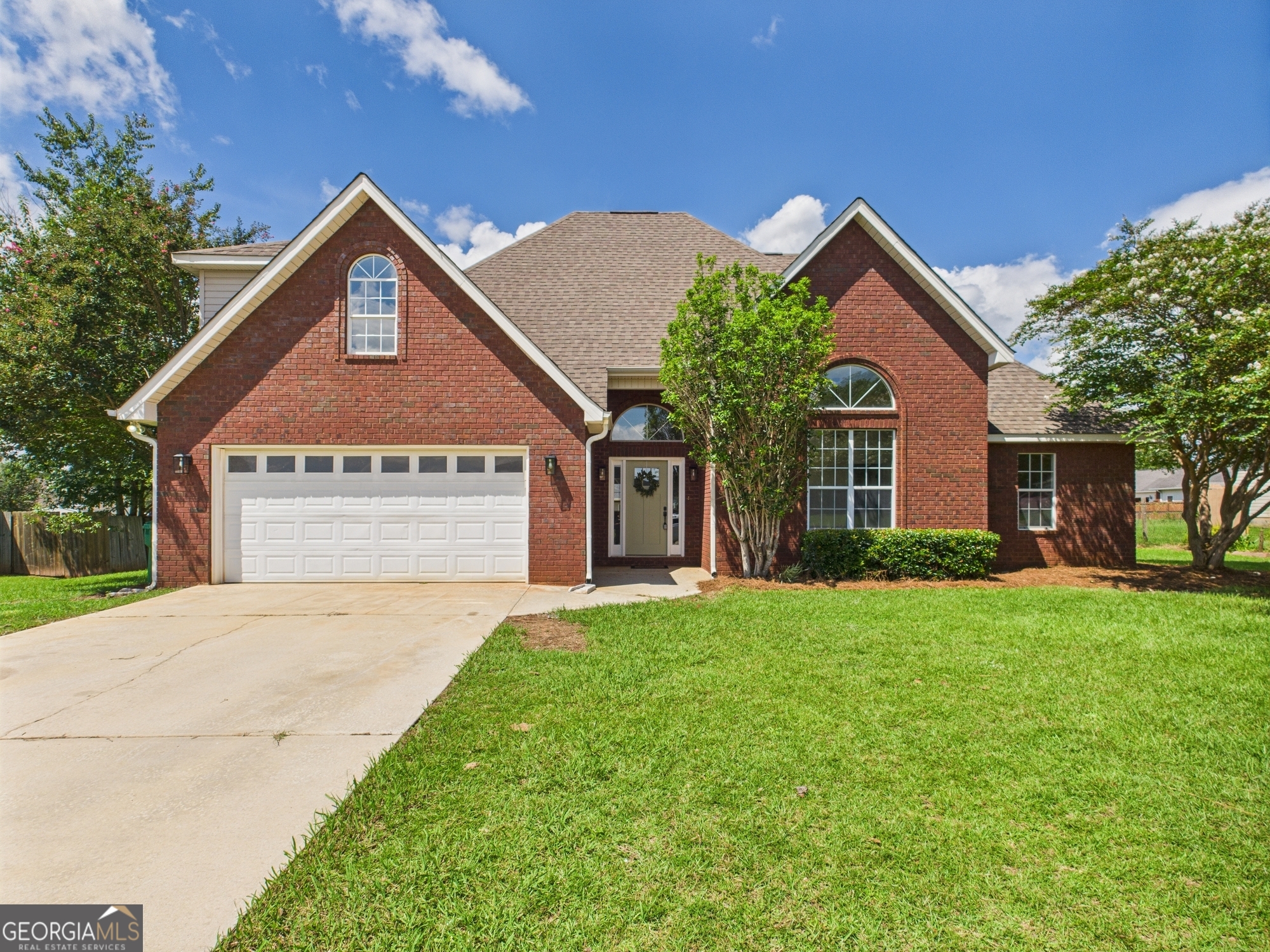 128 Holly Pointe