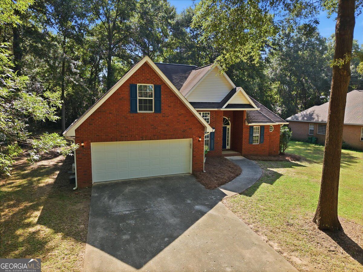 102 Quinelle Drive