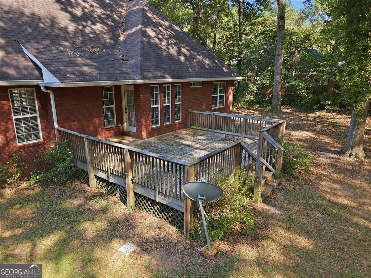 102 Quinelle Drive