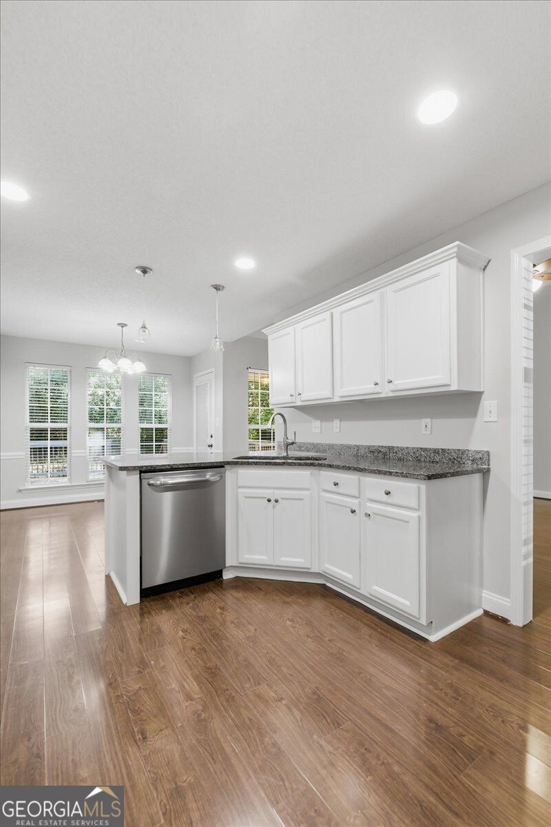 102 Quinelle Drive