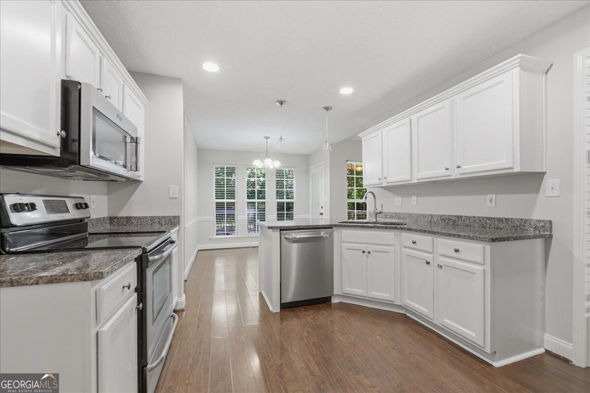 102 Quinelle Drive