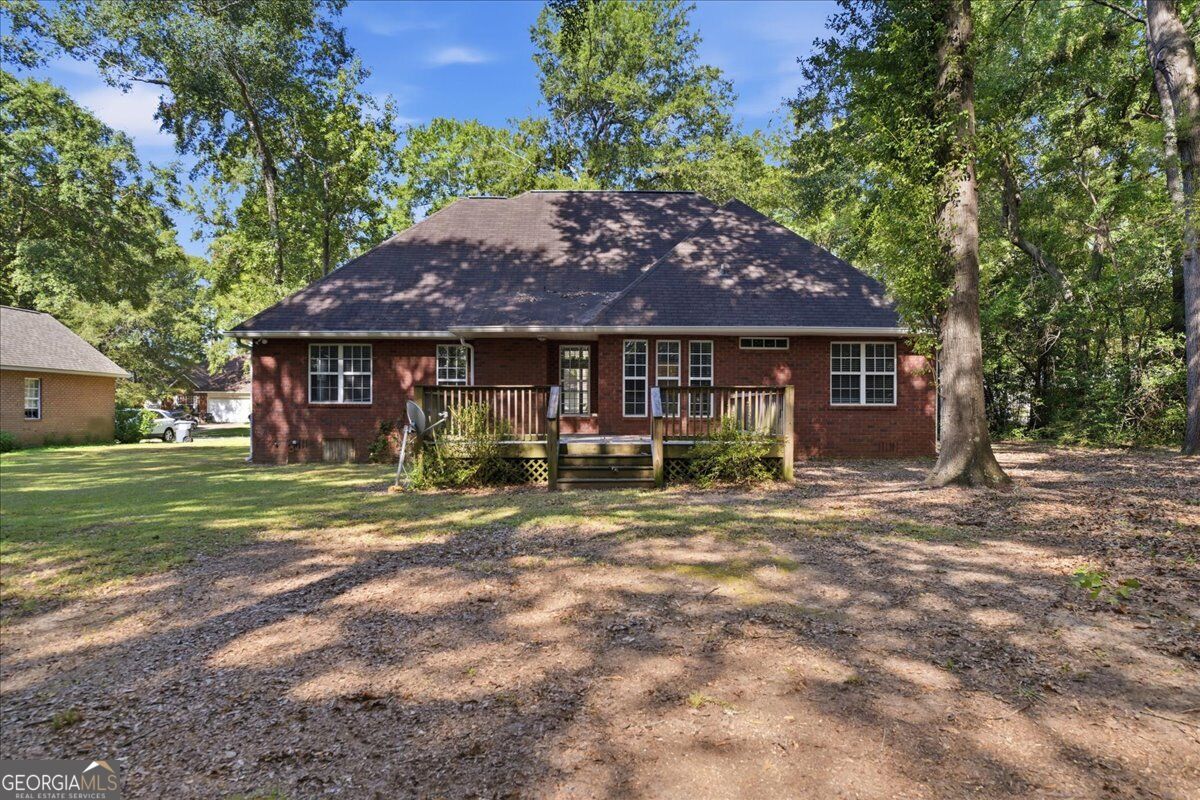 102 Quinelle Drive