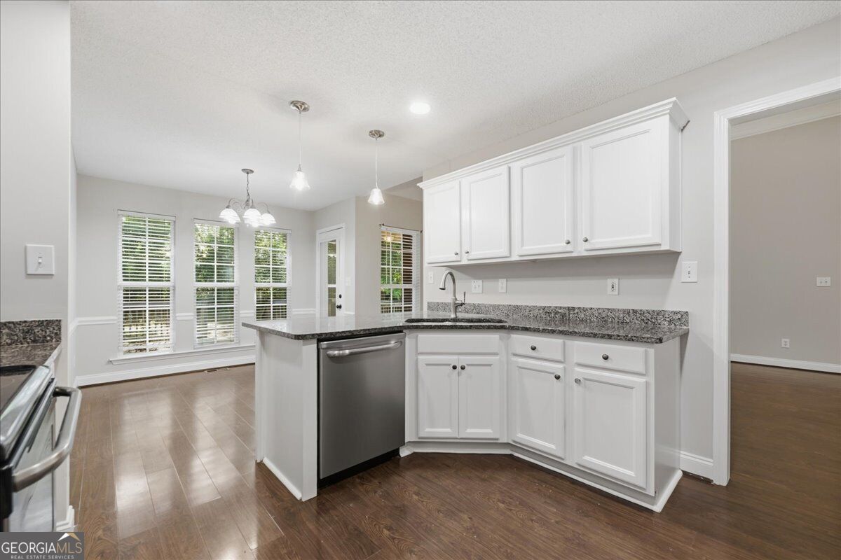 102 Quinelle Drive