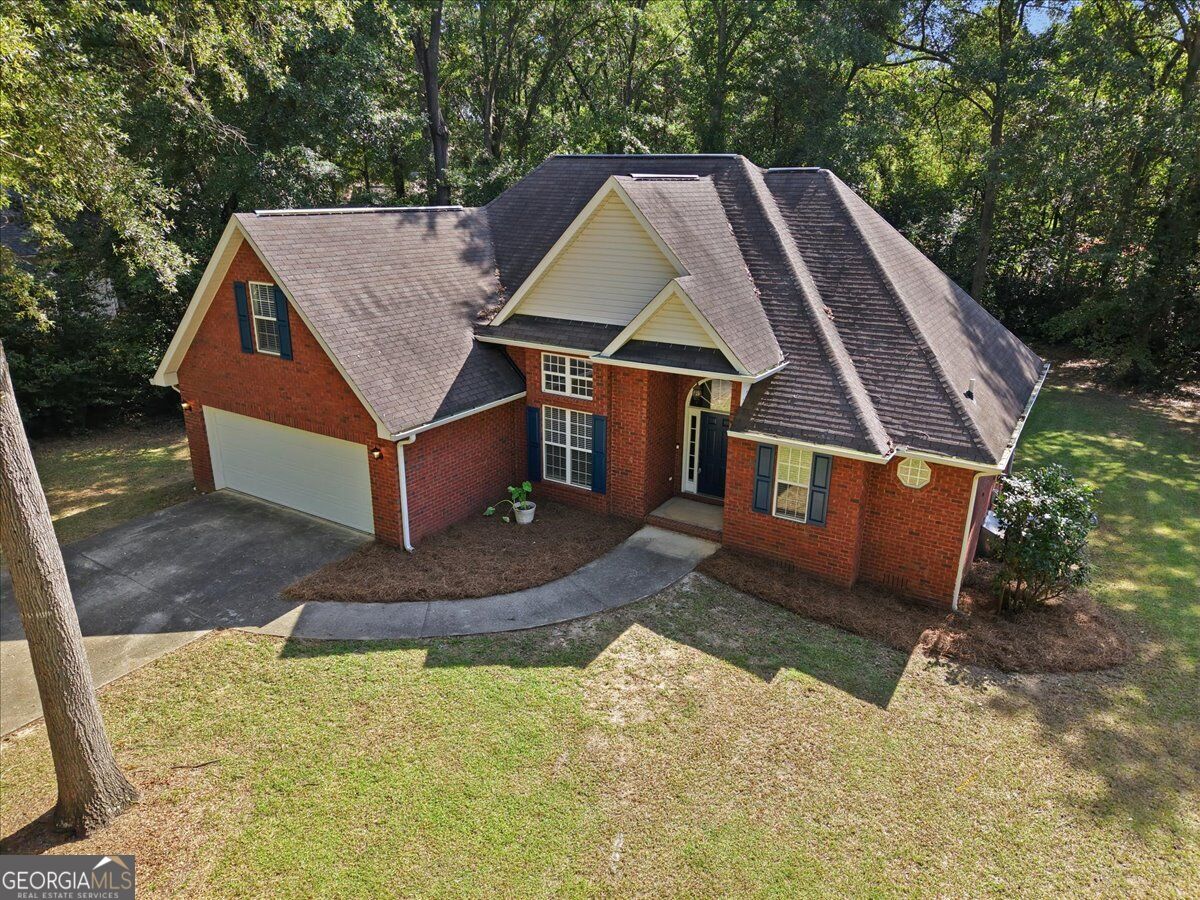 102 Quinelle Drive