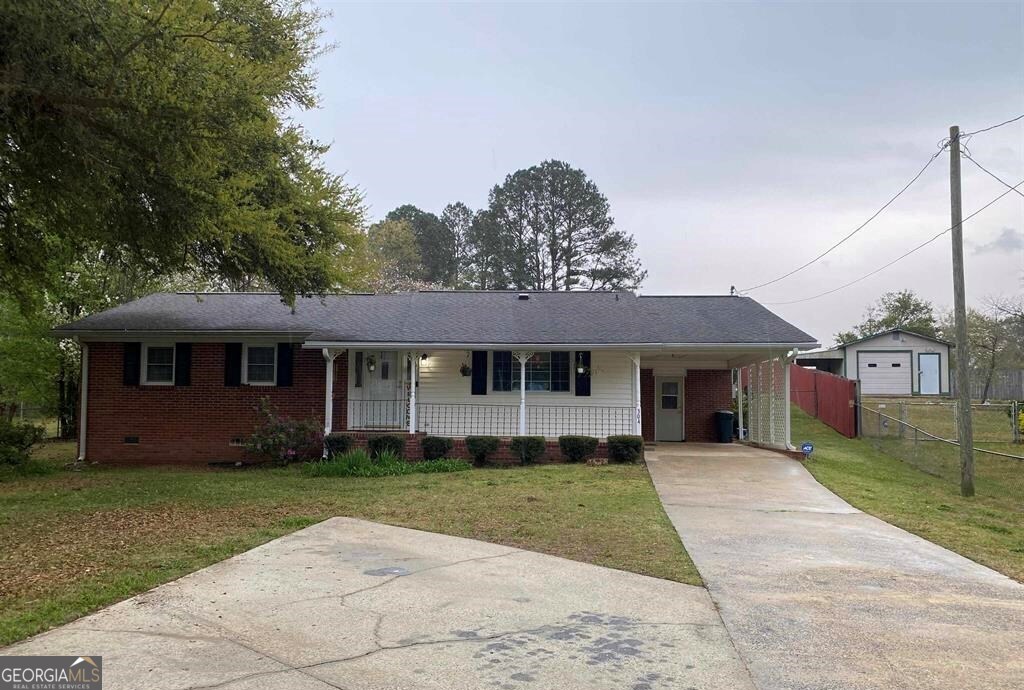 304 Juniper Road