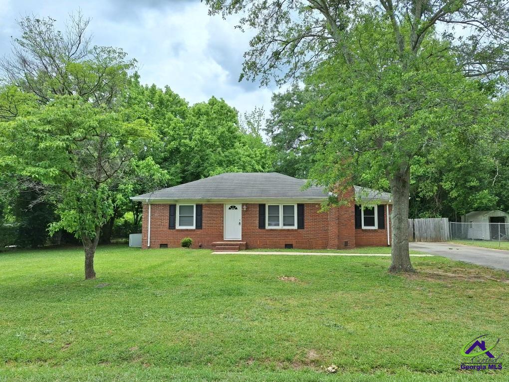 1725 Sewell Circle