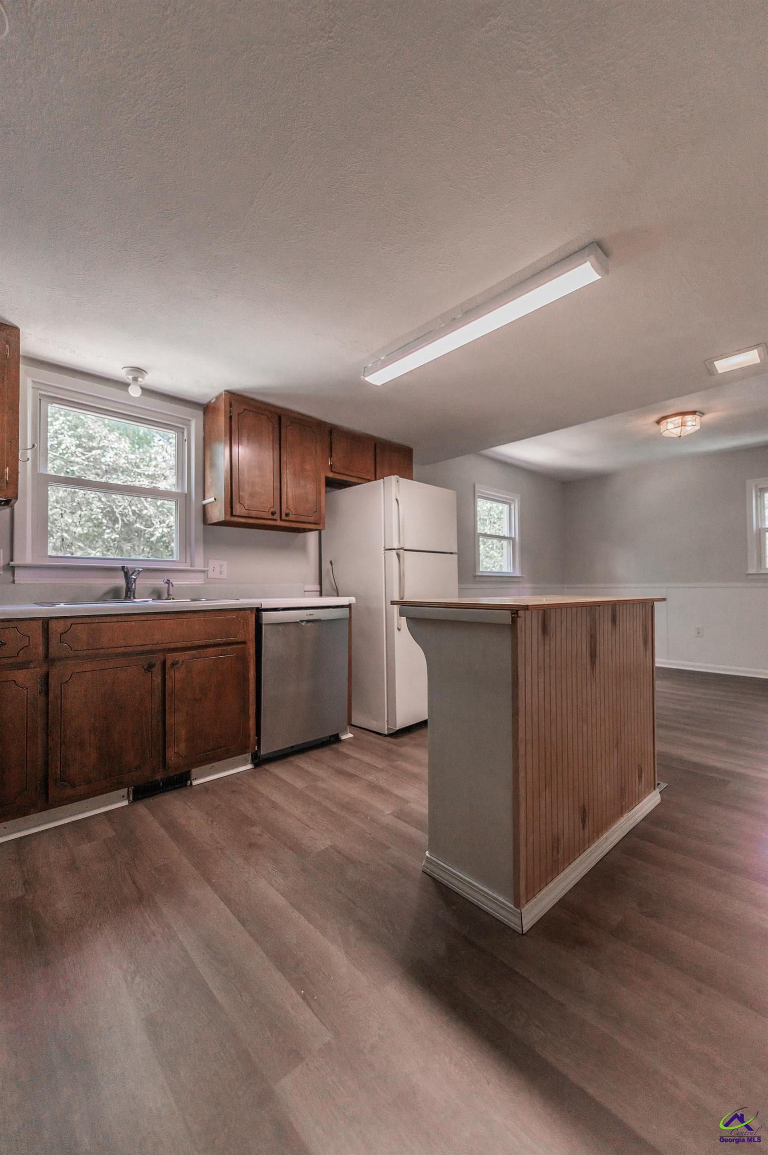211 Arrowhead Trail