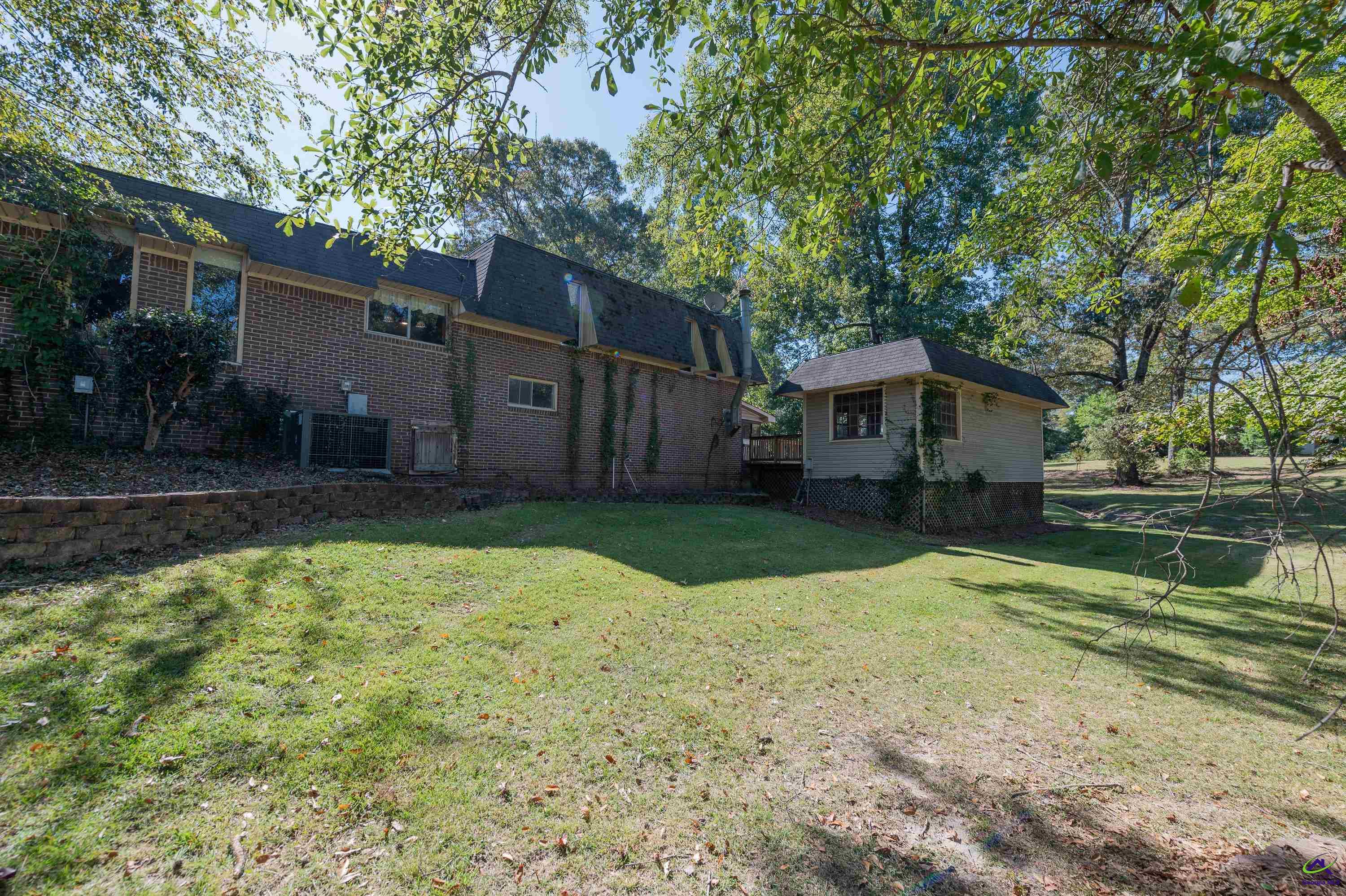 111 Echo Lane