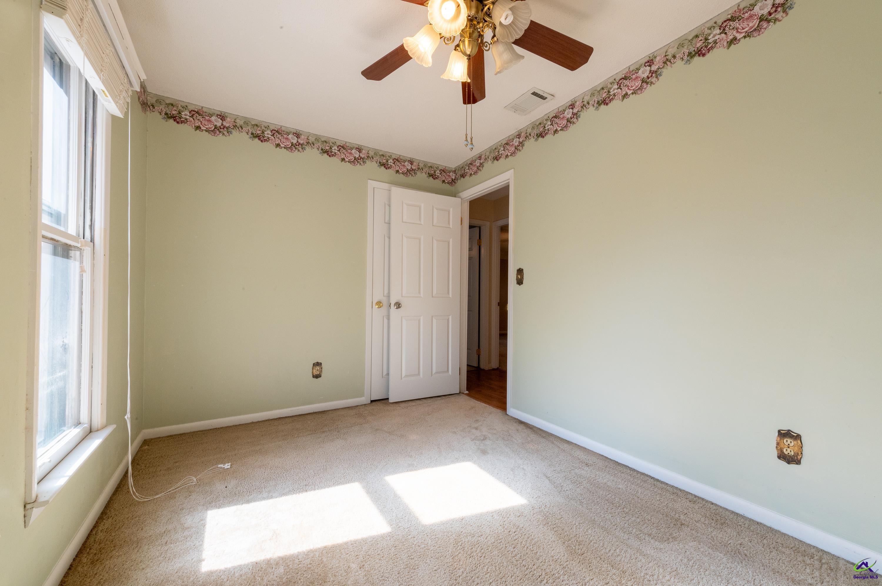 111 Echo Lane