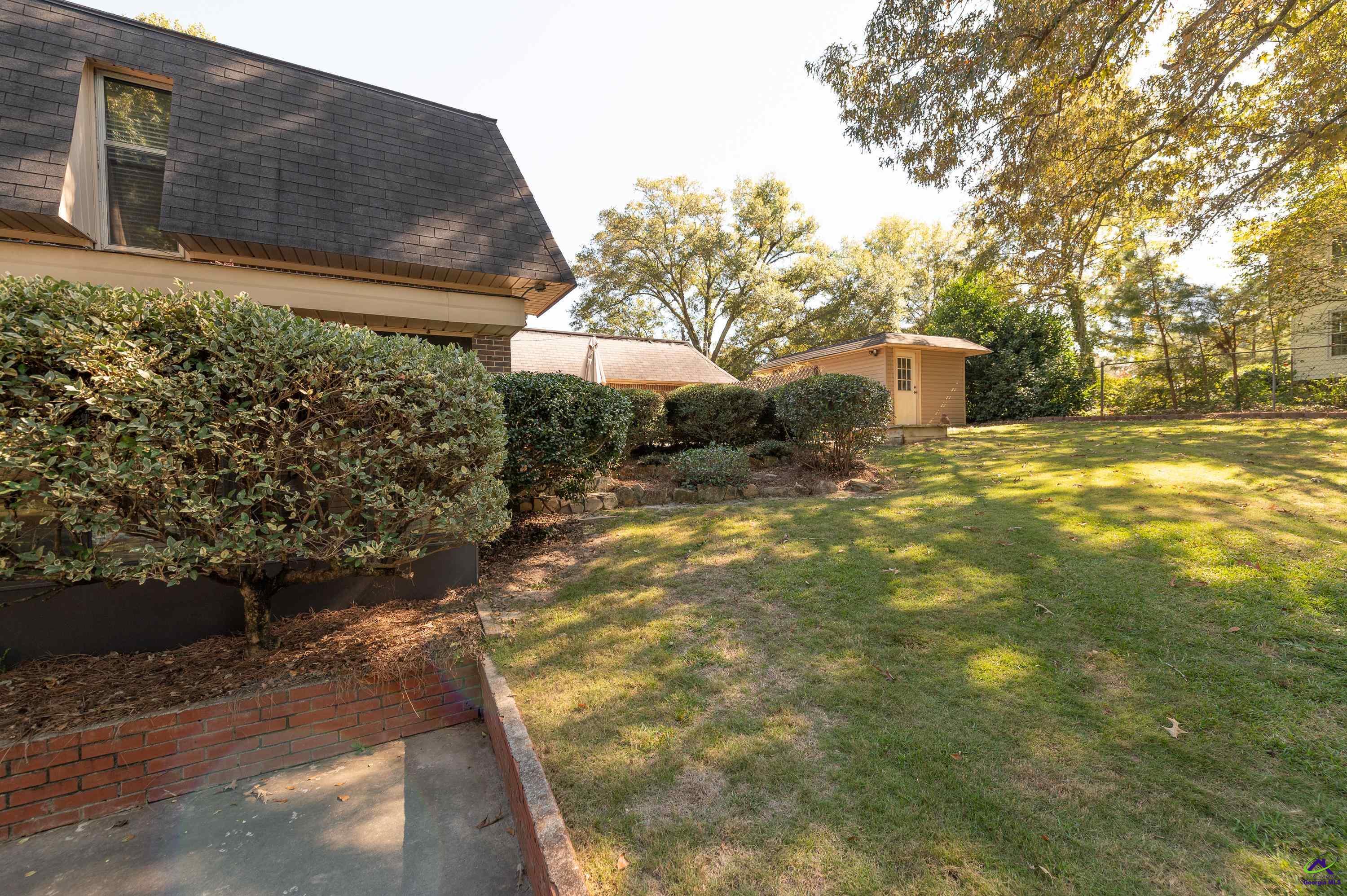 111 Echo Lane