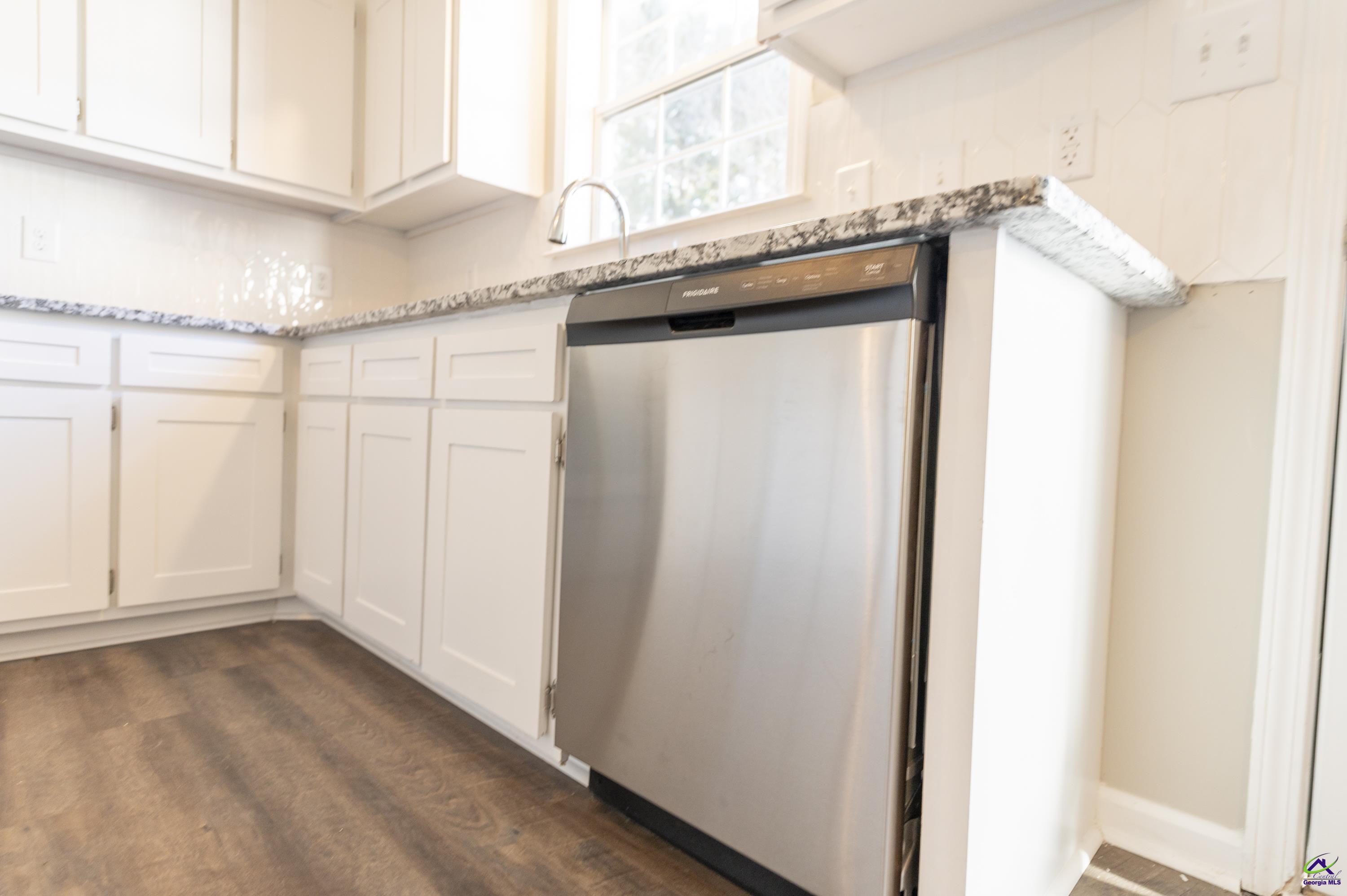1103 Taylors Mill Road