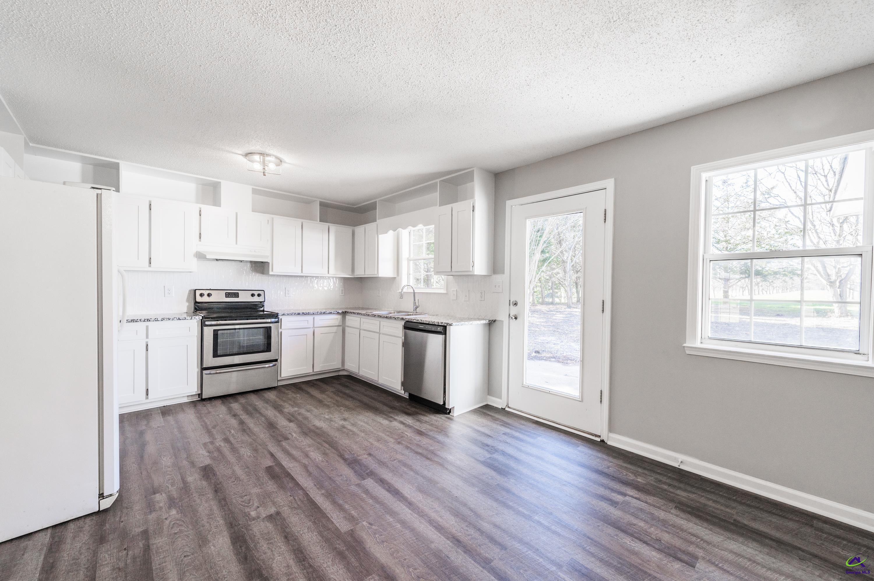 1103 Taylors Mill Road
