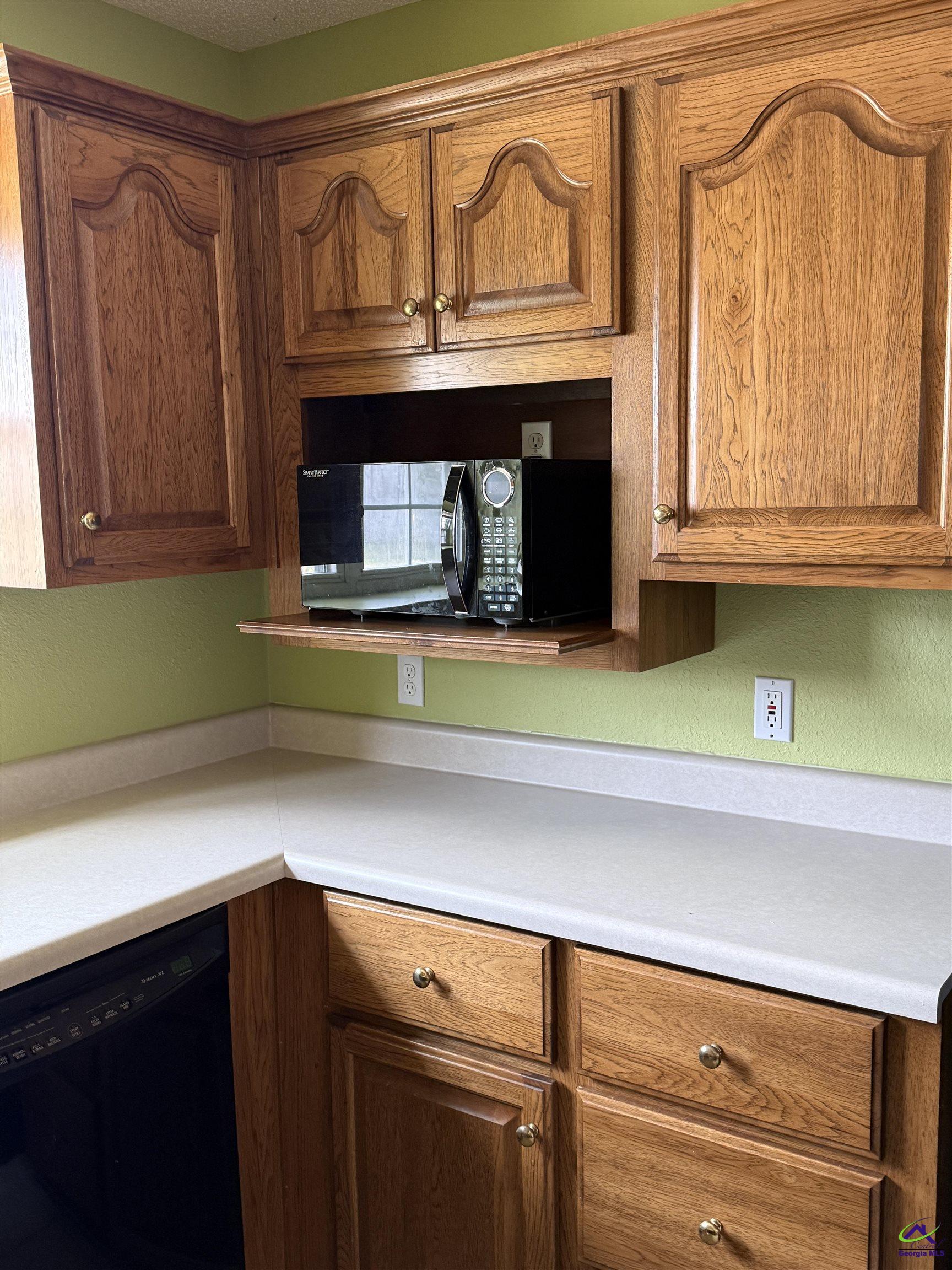 115 Eastview