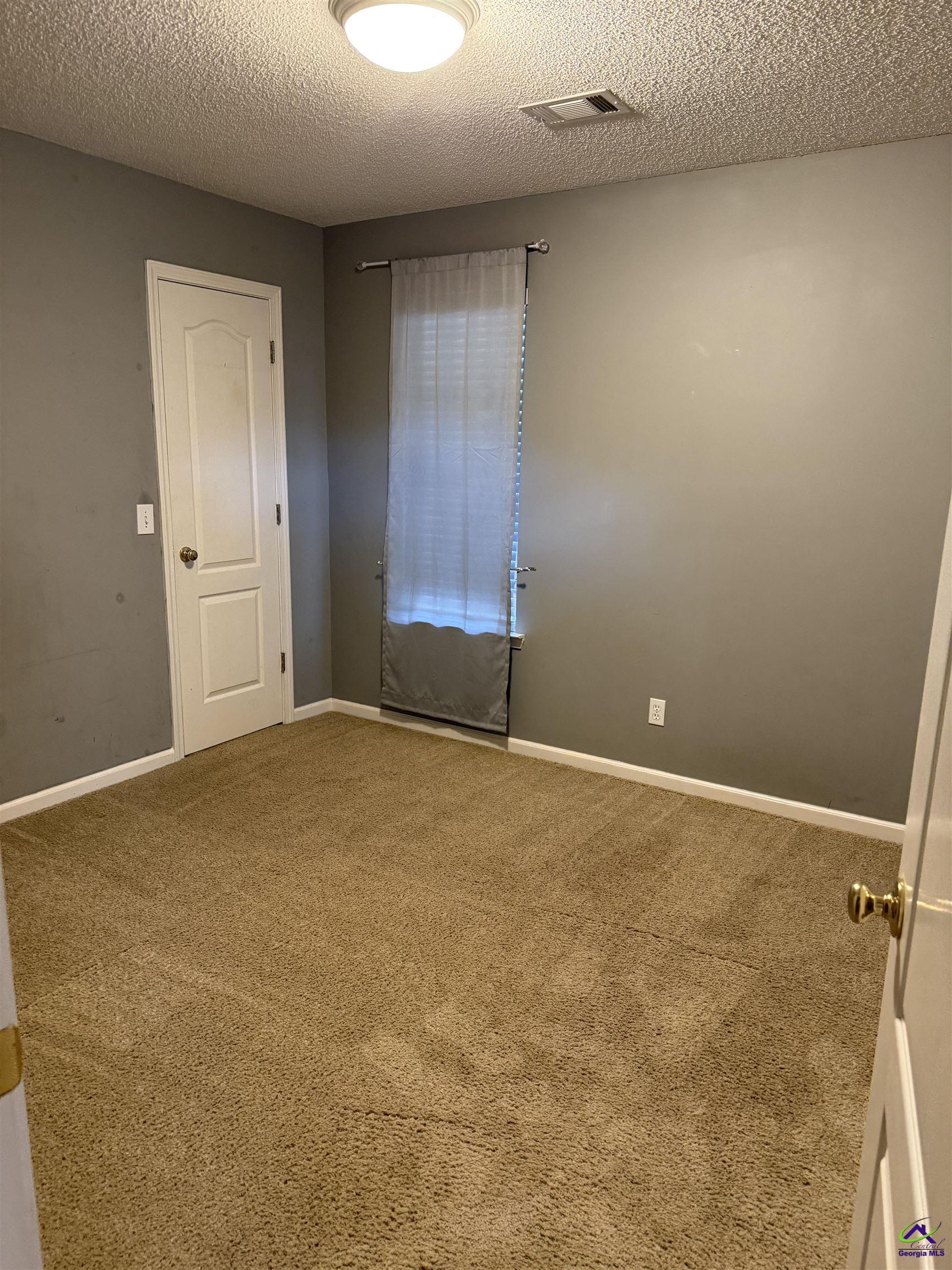 115 Eastview