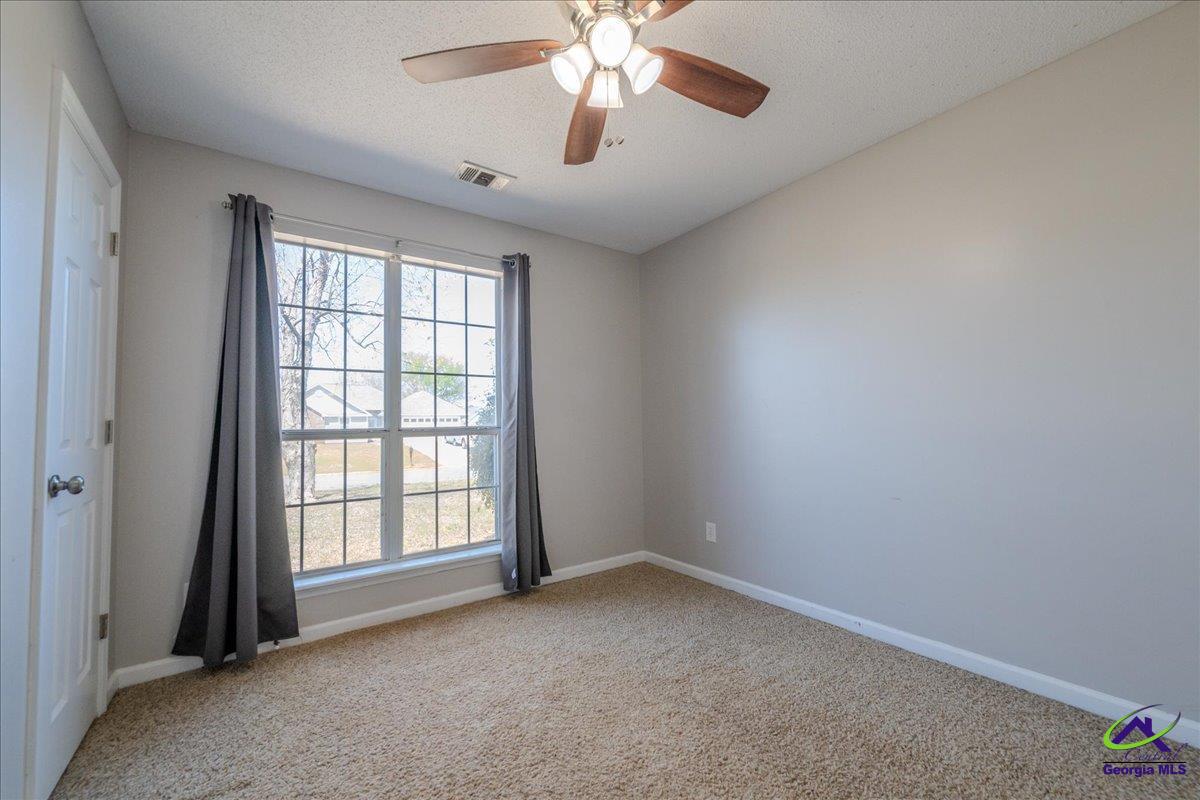 1525 Sweetwater