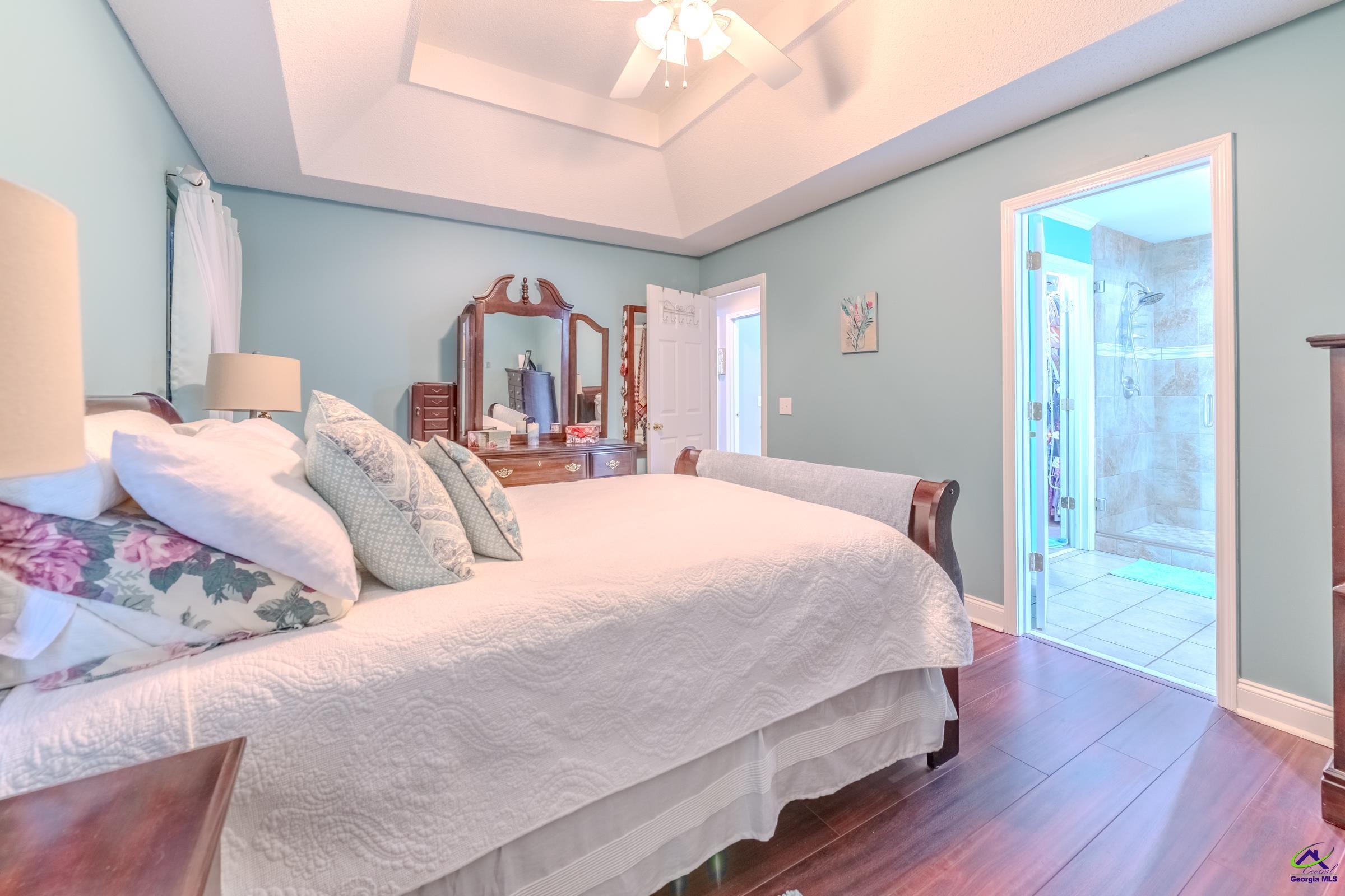 118 Quinelle Dr