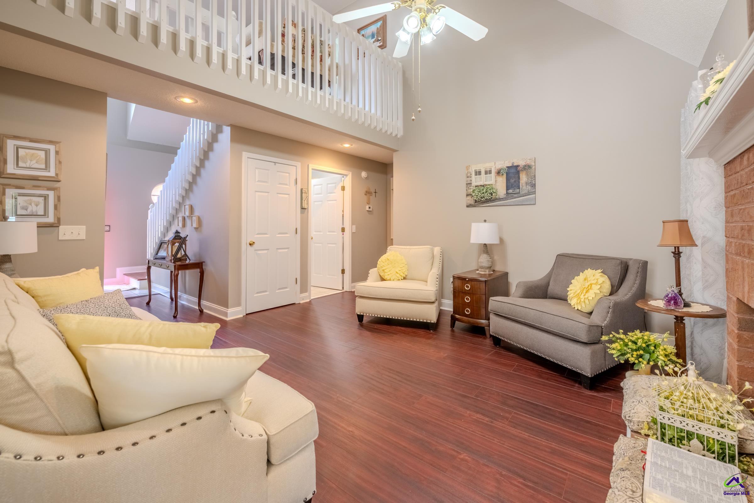 118 Quinelle Dr