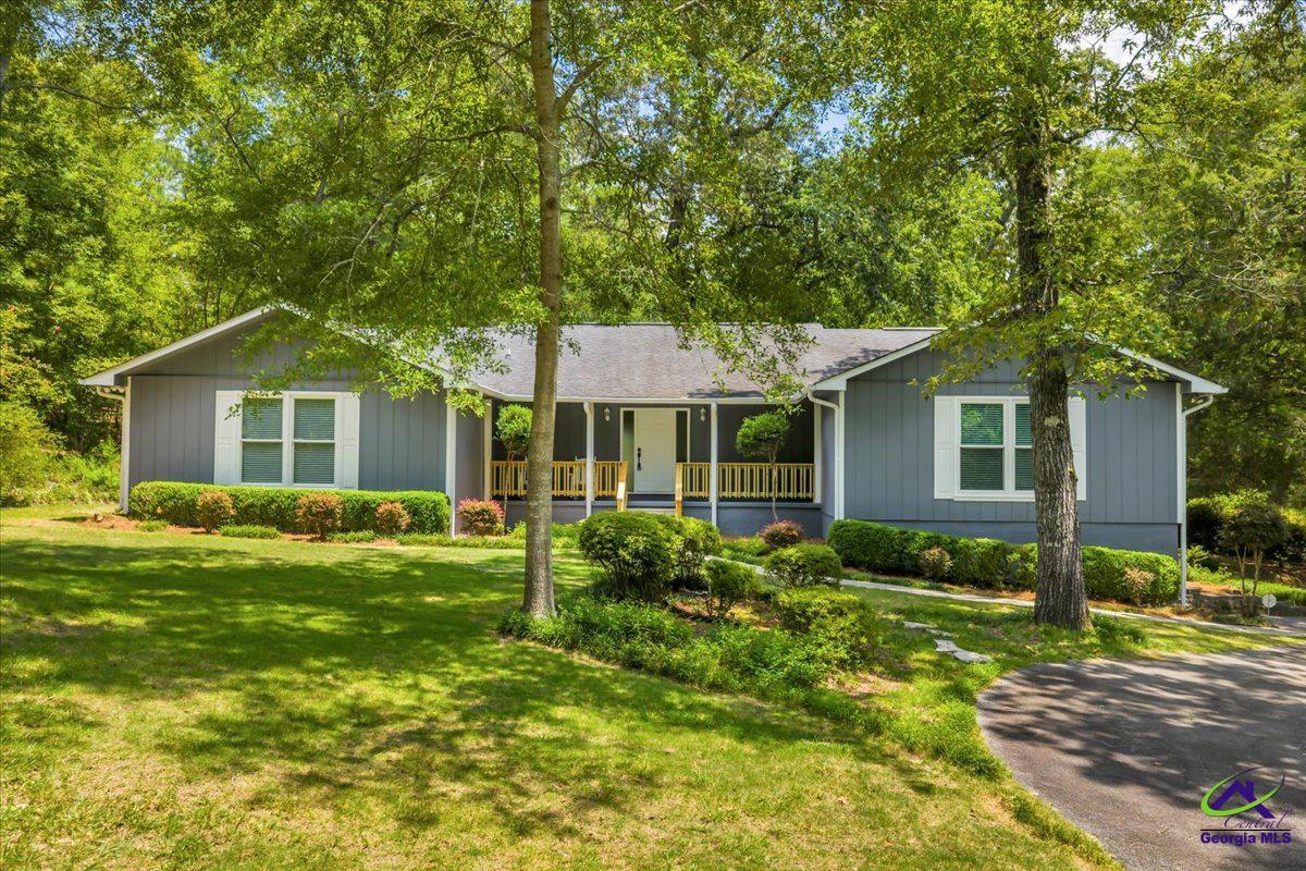909 Cochran Dr