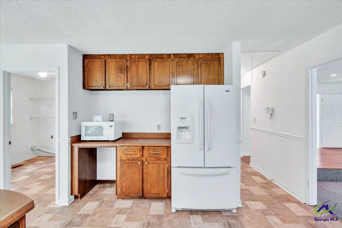 909 Cochran Dr
