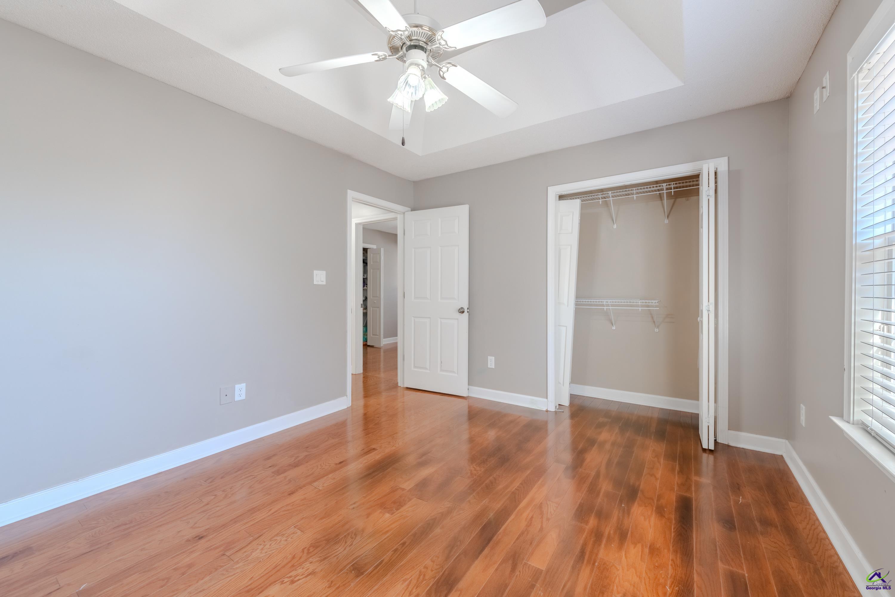 611 Bay Laurel