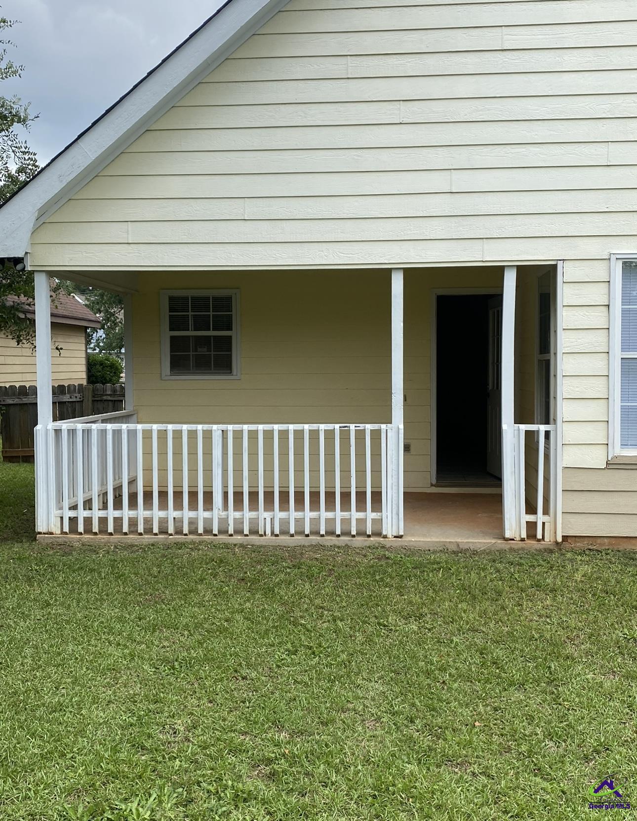110 Country Cove