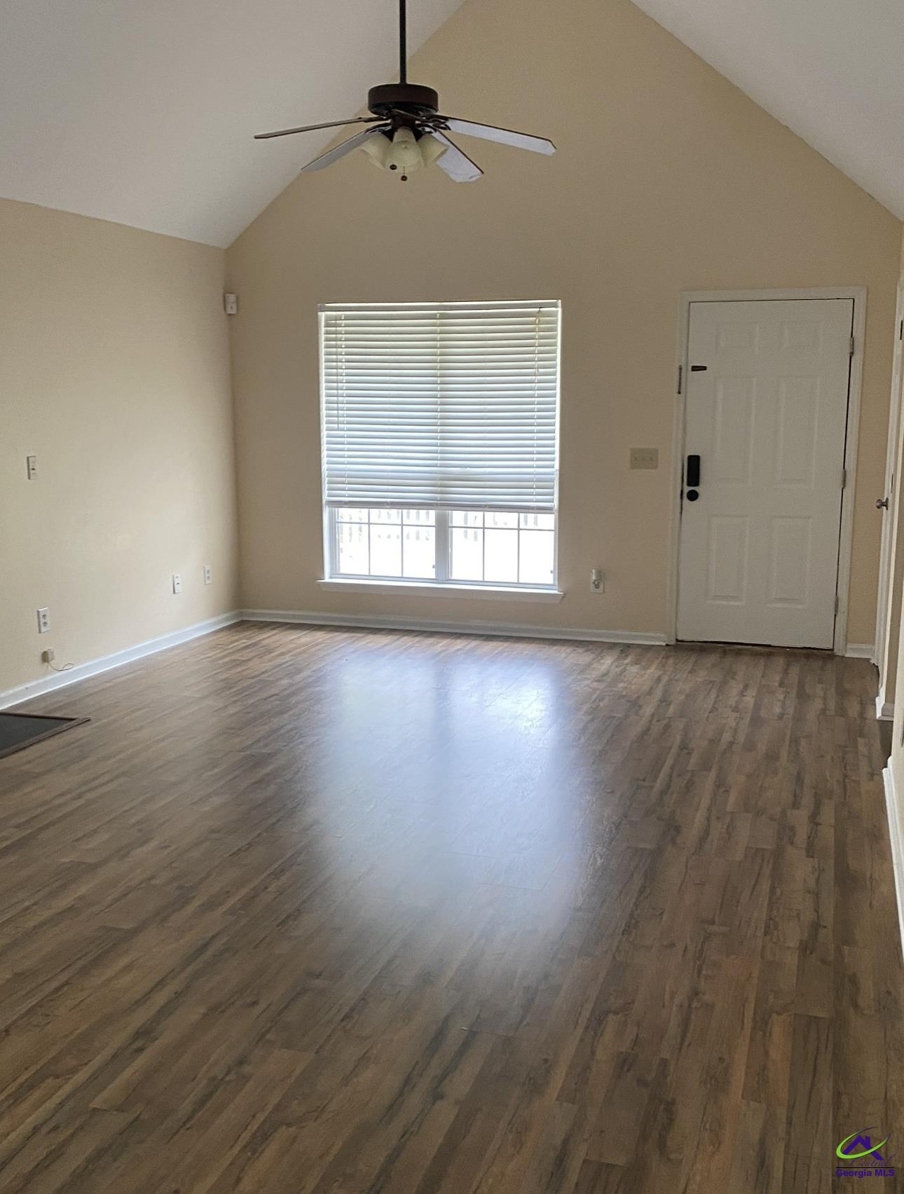 110 Country Cove