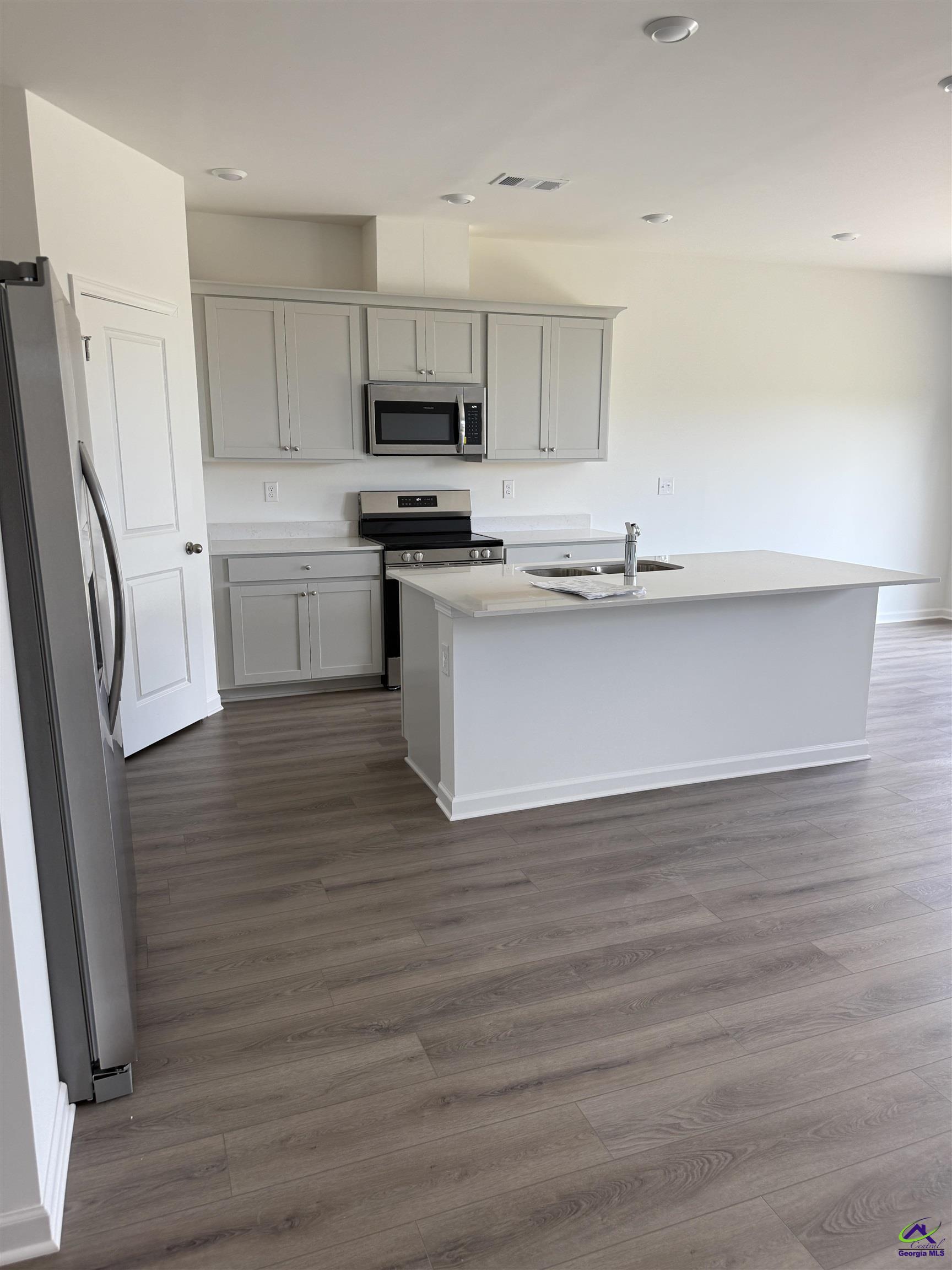 203 Overton Drive