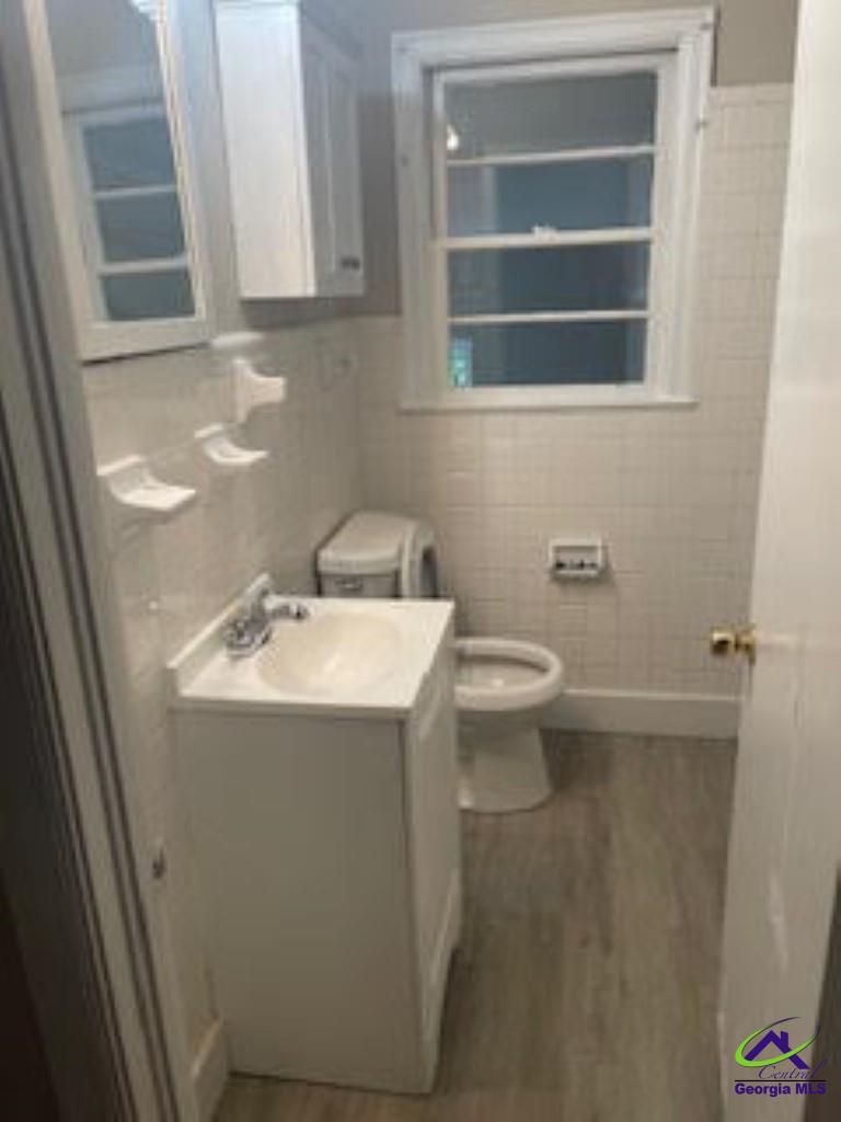 106 Draper St