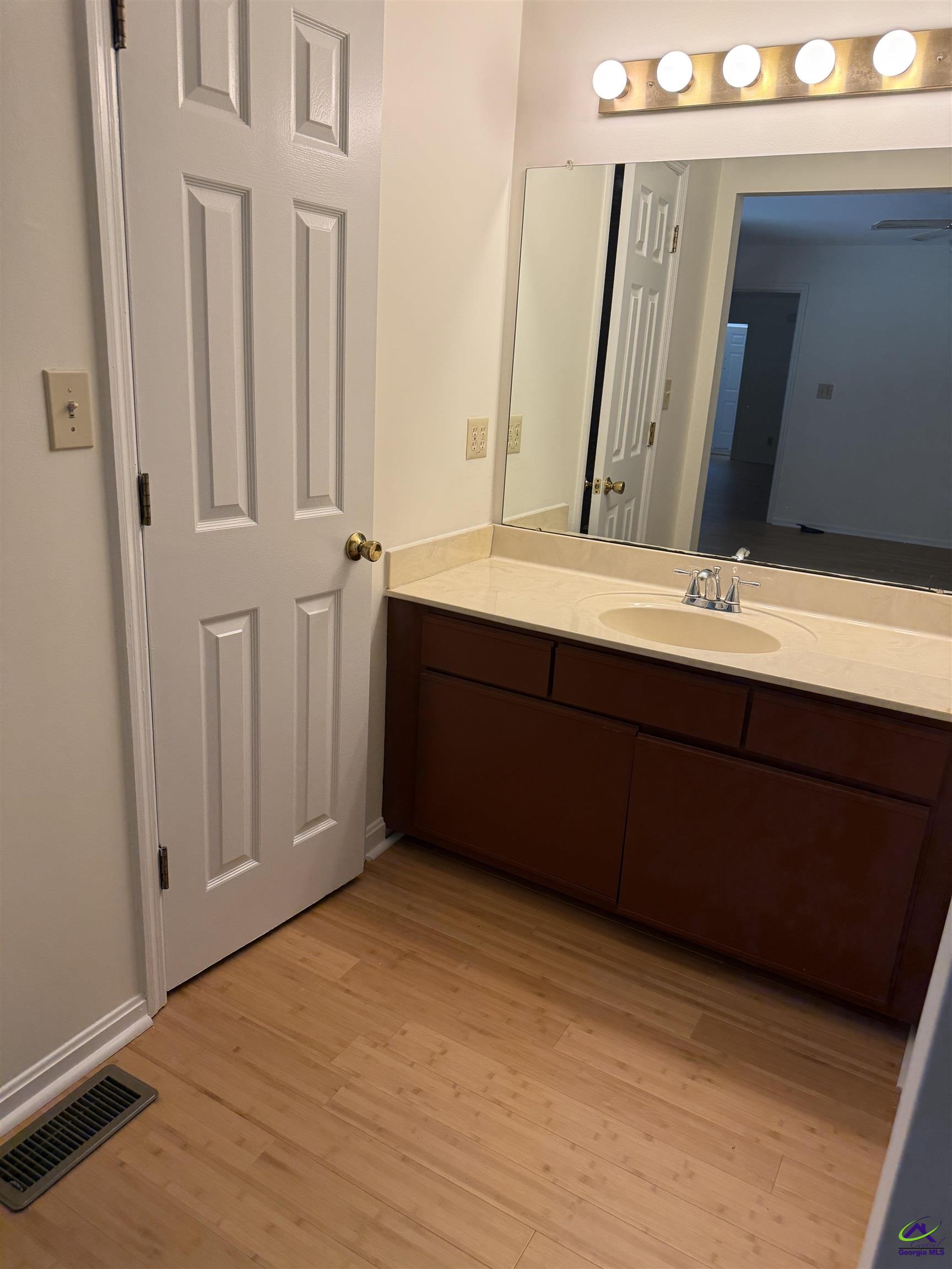 421 Granada Terrace