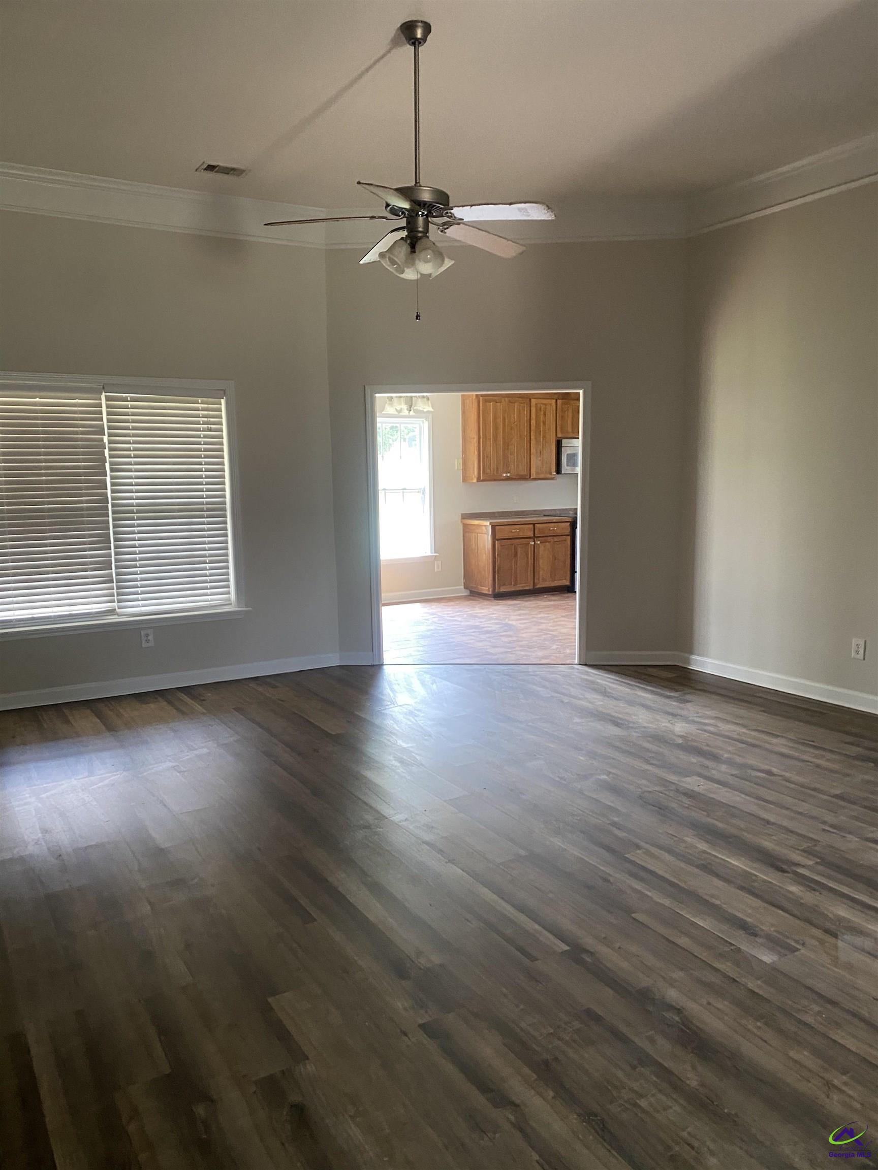 131 Huntley