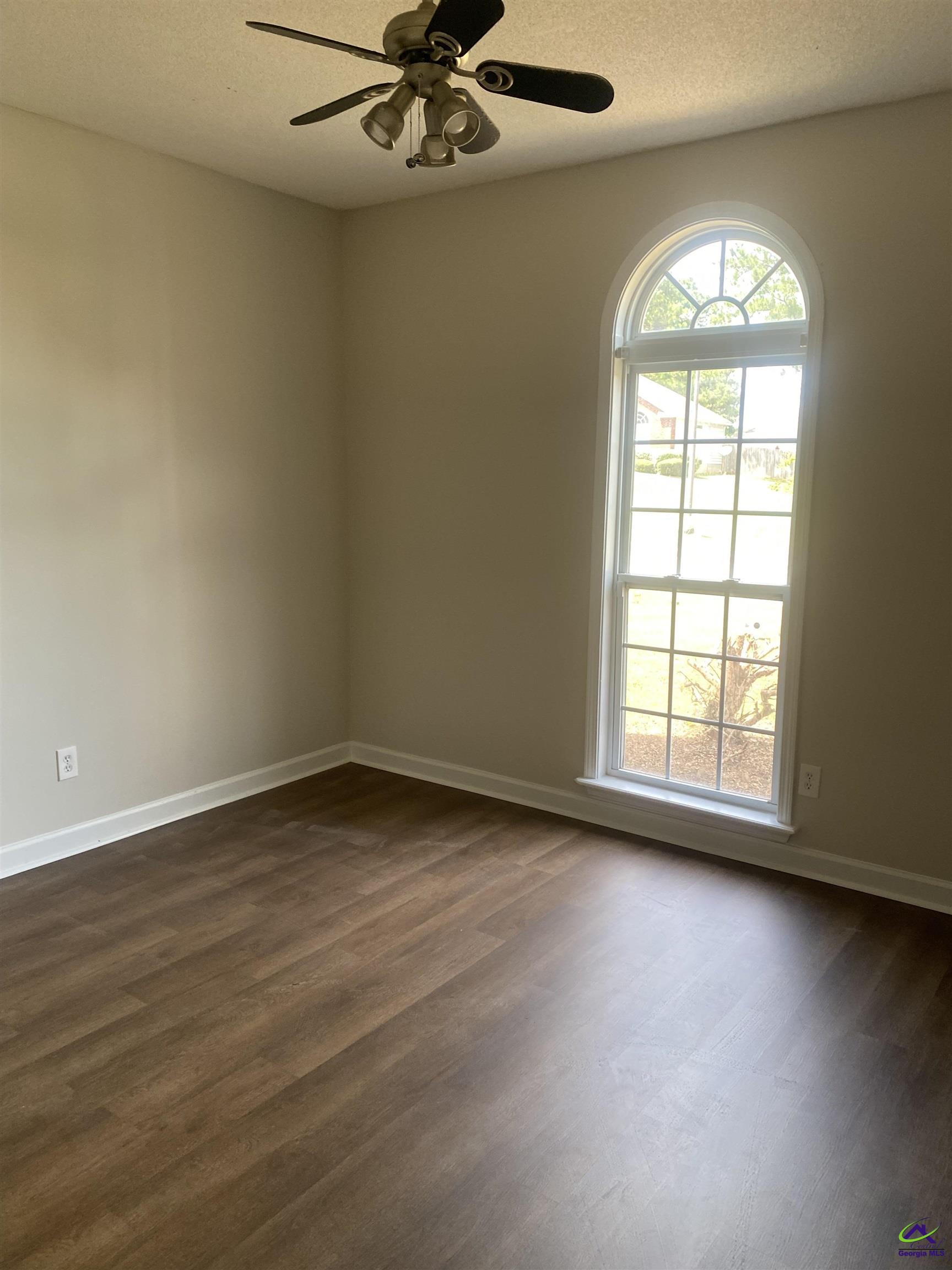 131 Huntley