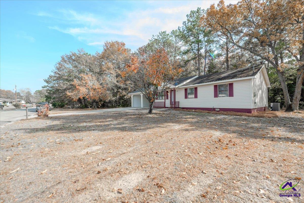 805 Coventry Circle