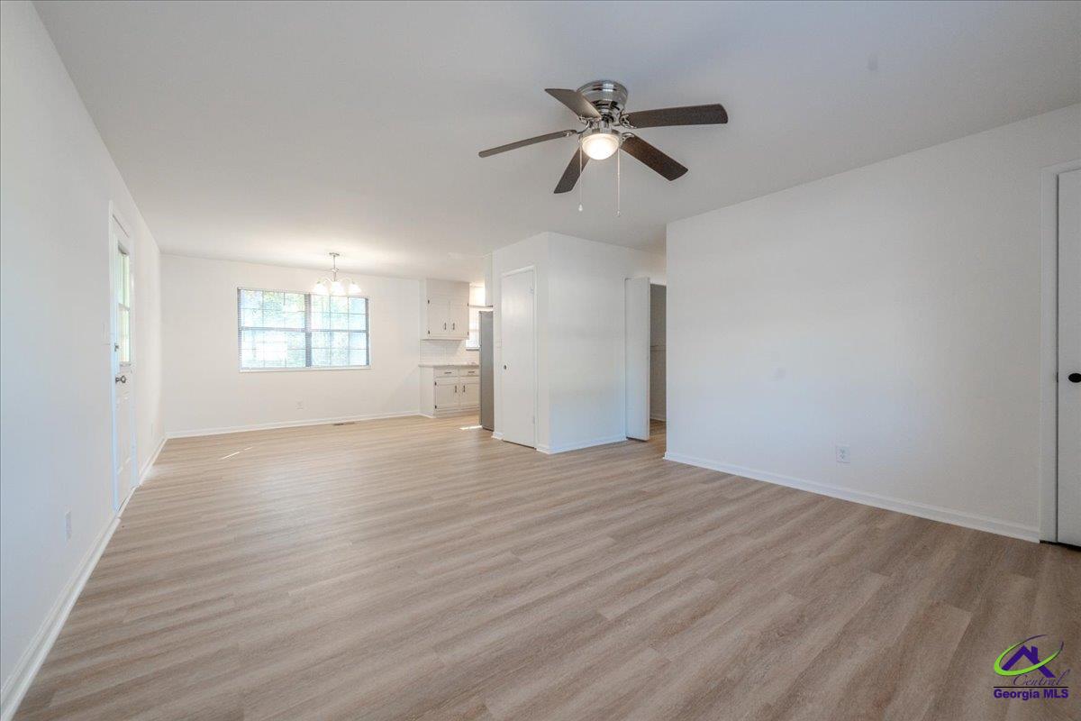 805 Coventry Circle