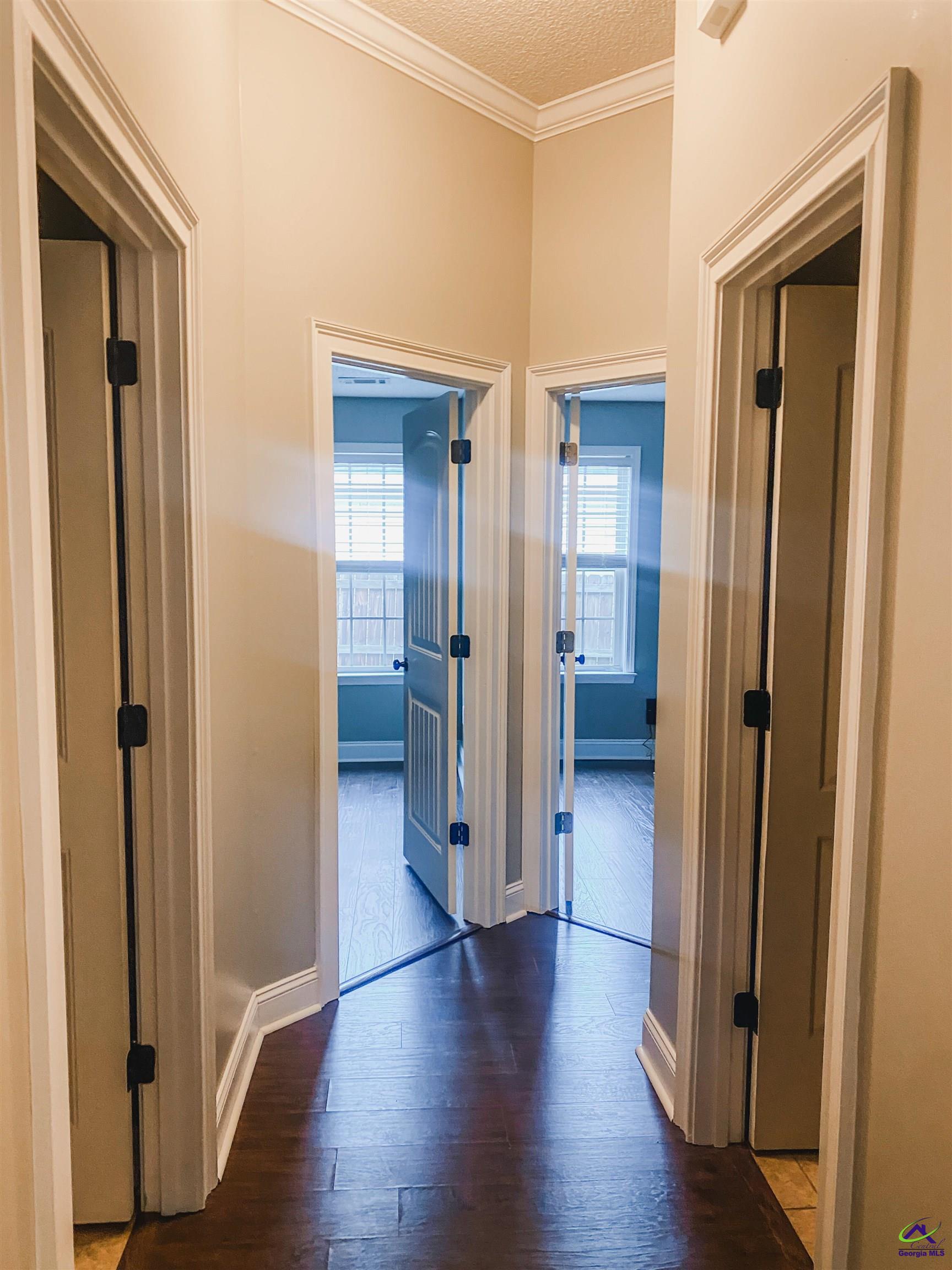 609 Wooden Eagle Trail