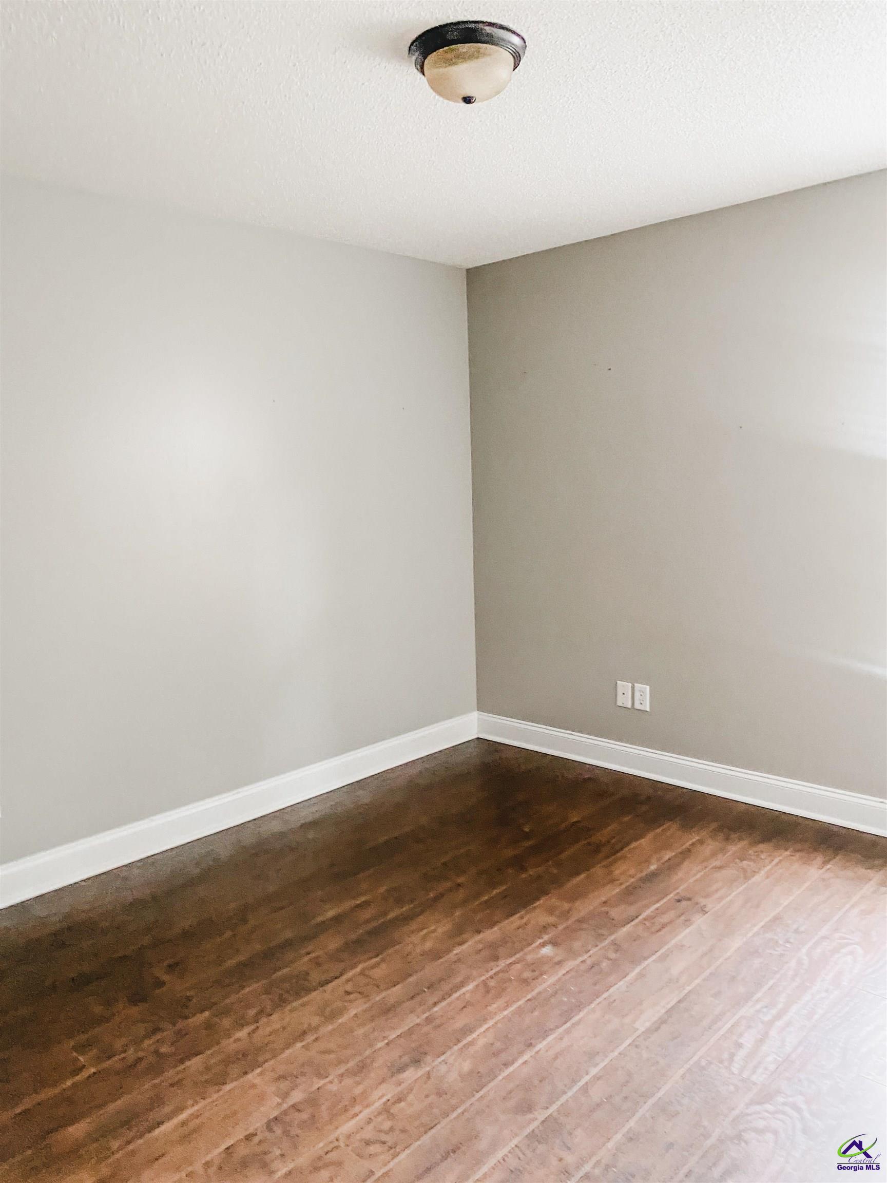 609 Wooden Eagle Trail