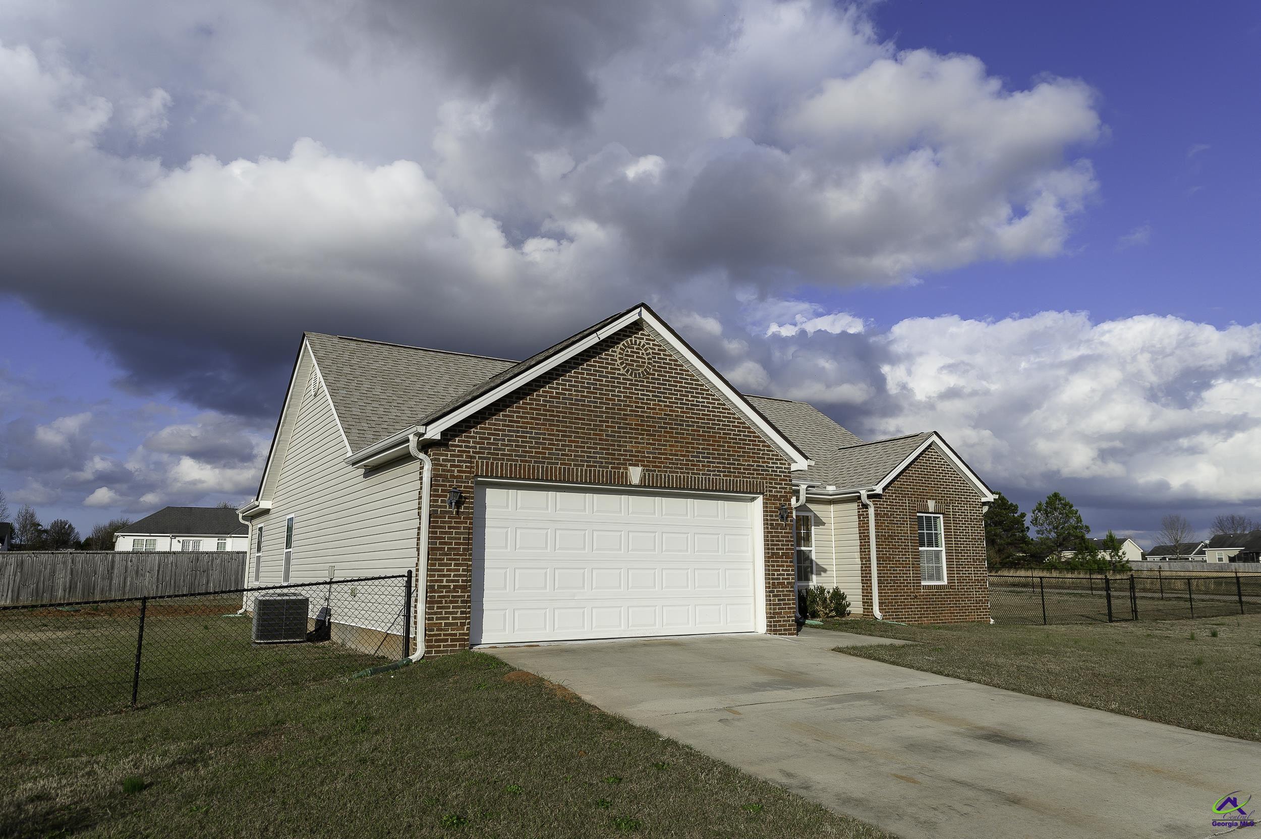 307 Nile Lane