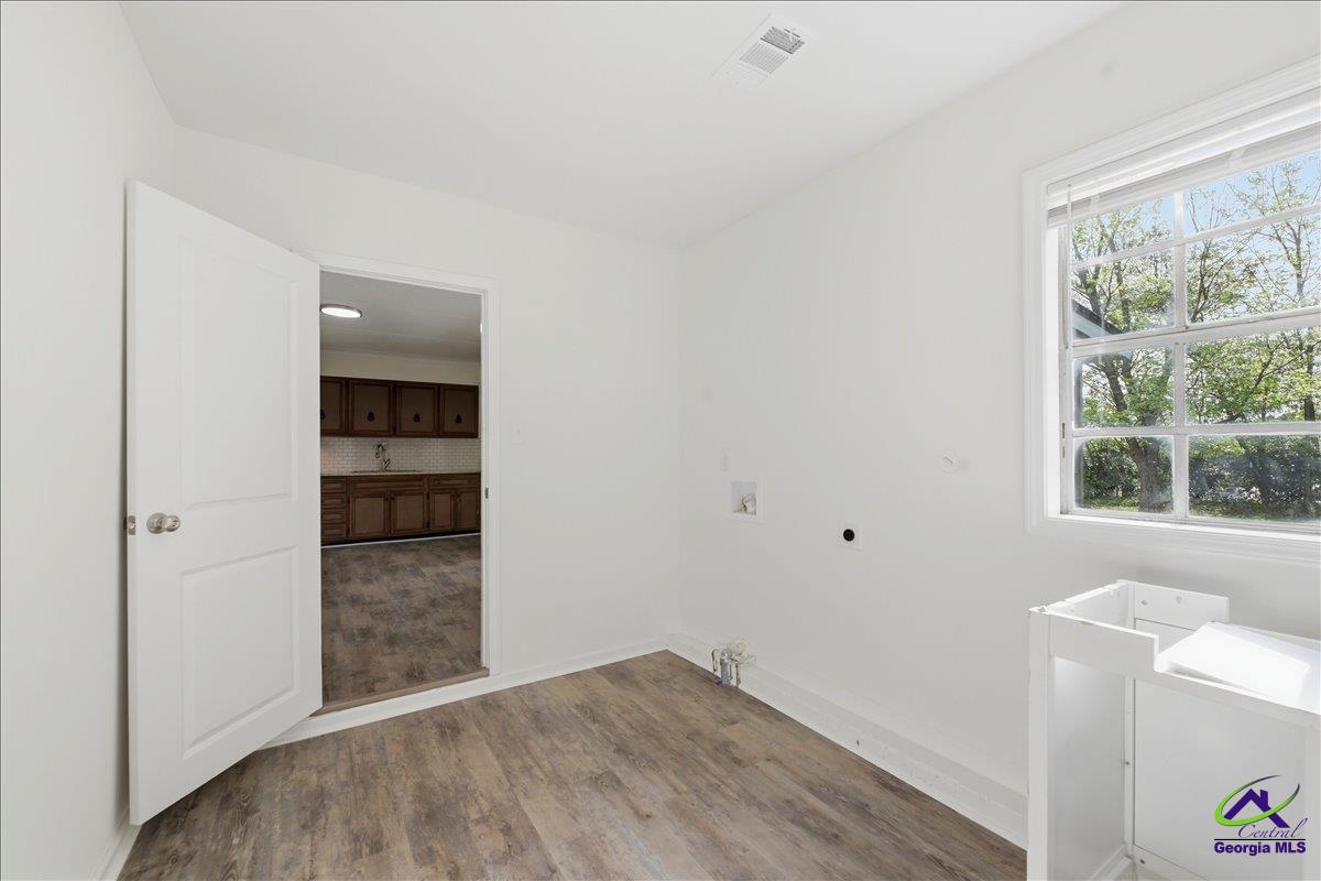 526 Ochlahatchee Drive