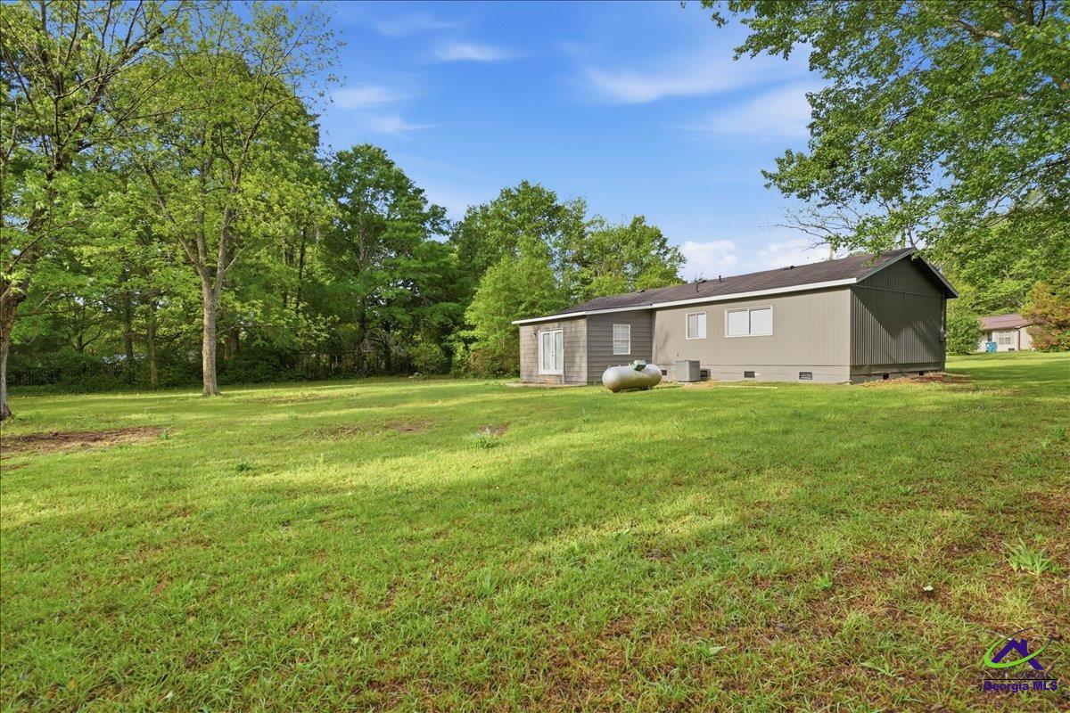 526 Ochlahatchee Drive