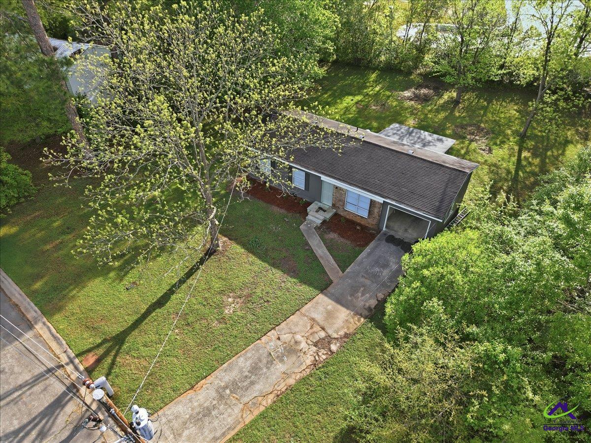 526 Ochlahatchee Drive