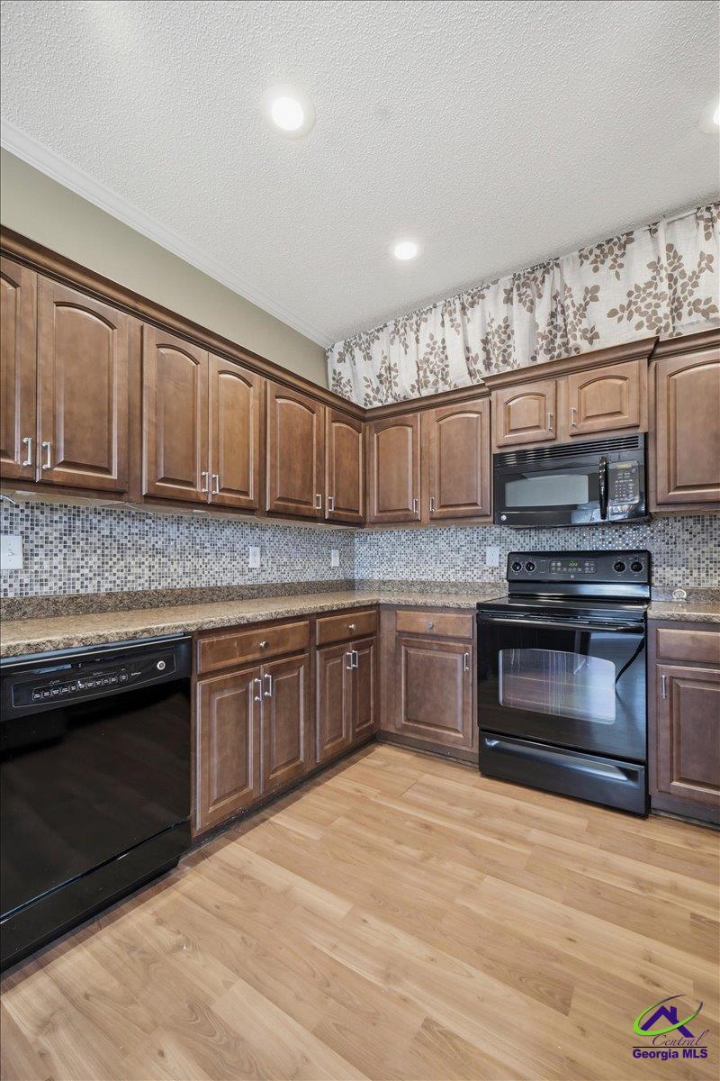 107 Bellshill Ct