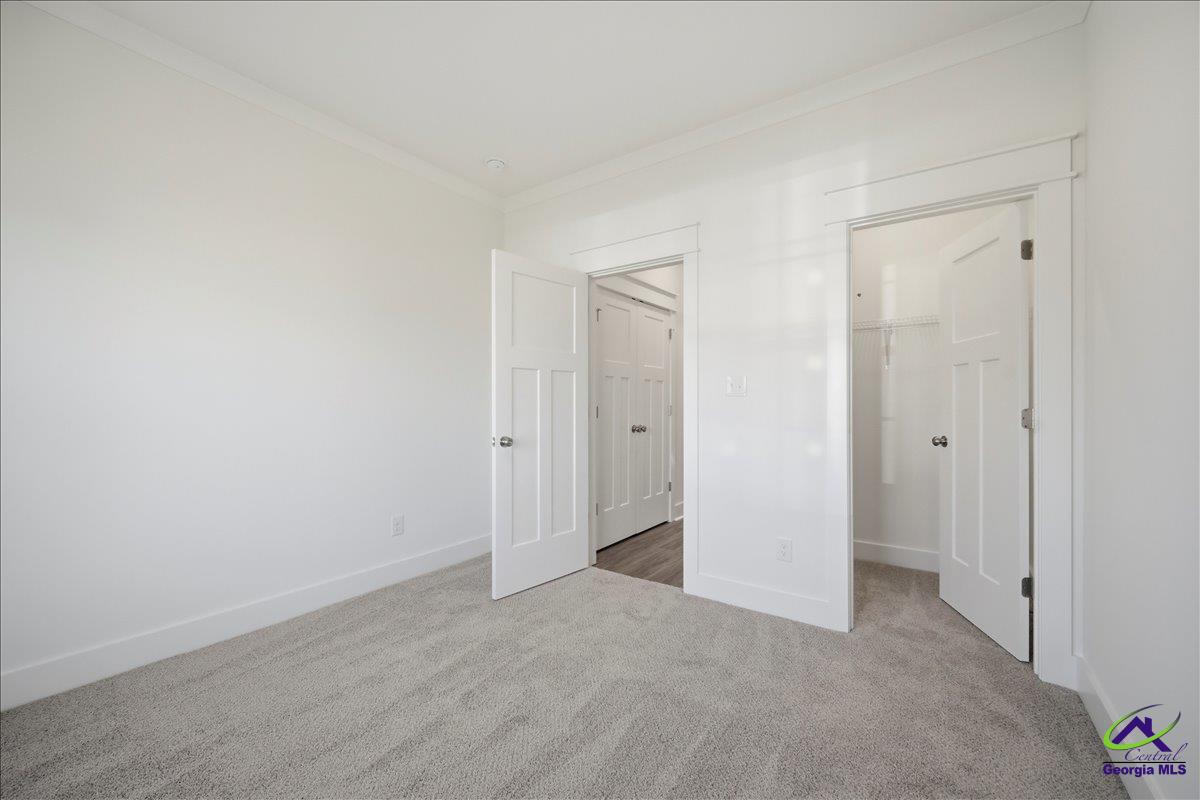 307 Willowbrook