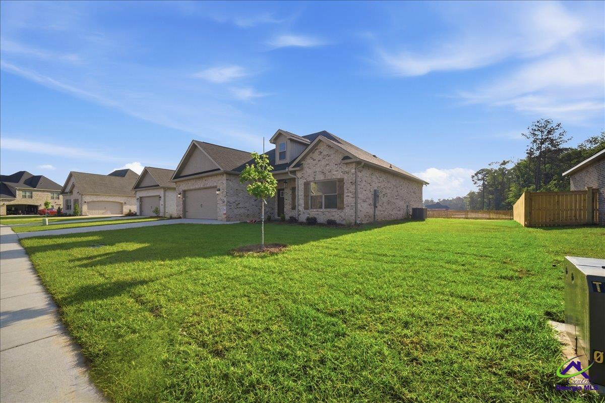 307 Willowbrook