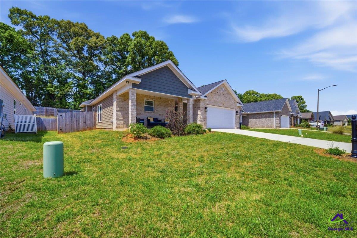 103 Hawks Ridge Trace