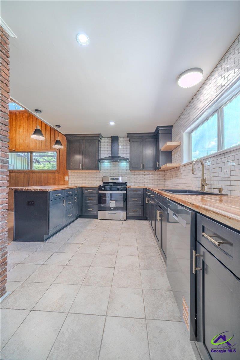 410 Hardeman