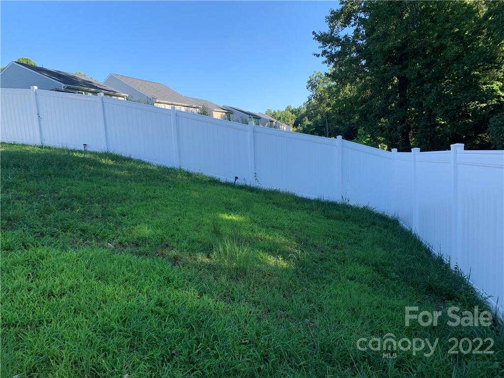 973 Joselynn Drive